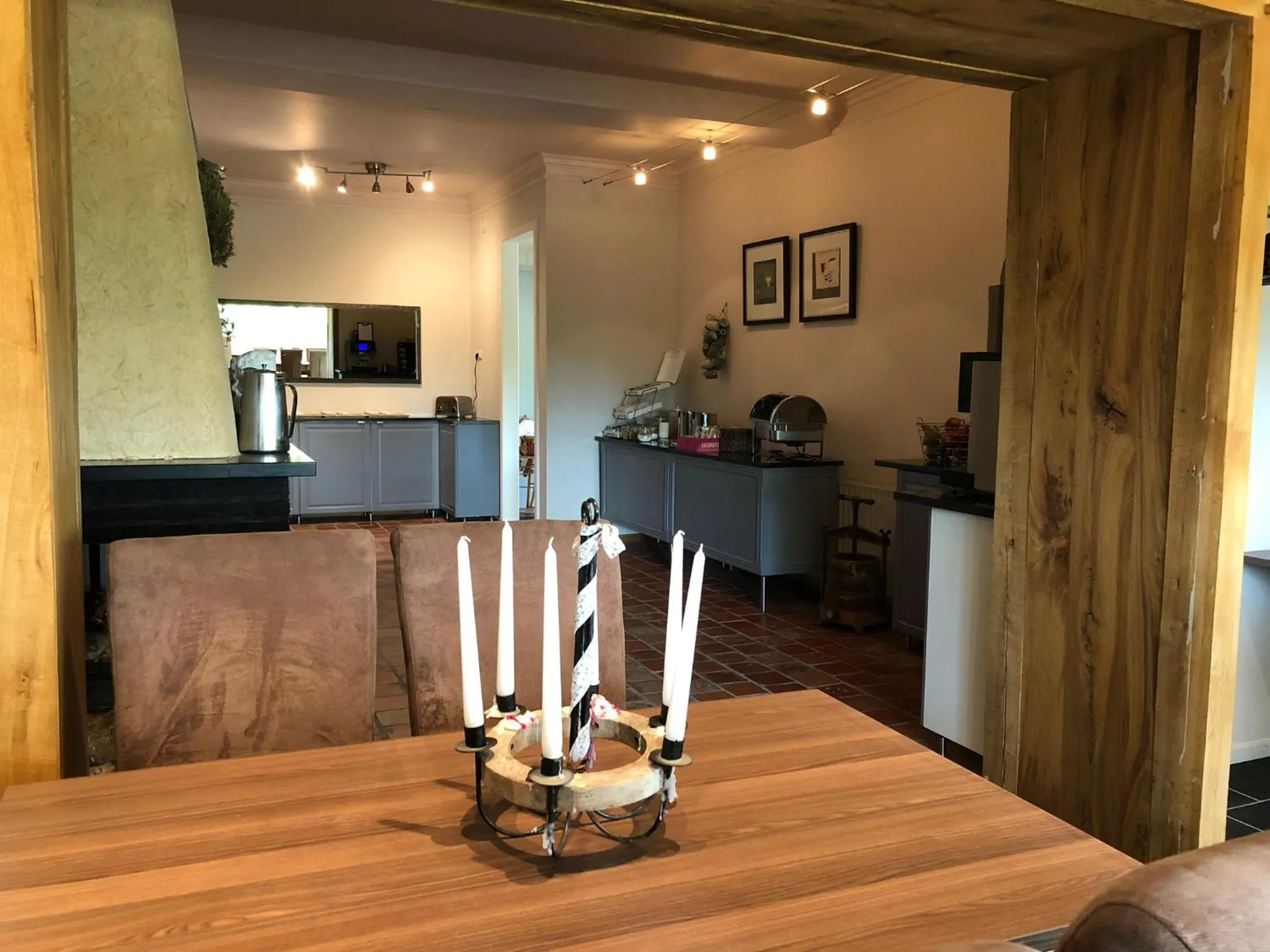 Restaurant/places to eat in Hotel de Plank - alle kamers met airconditioning