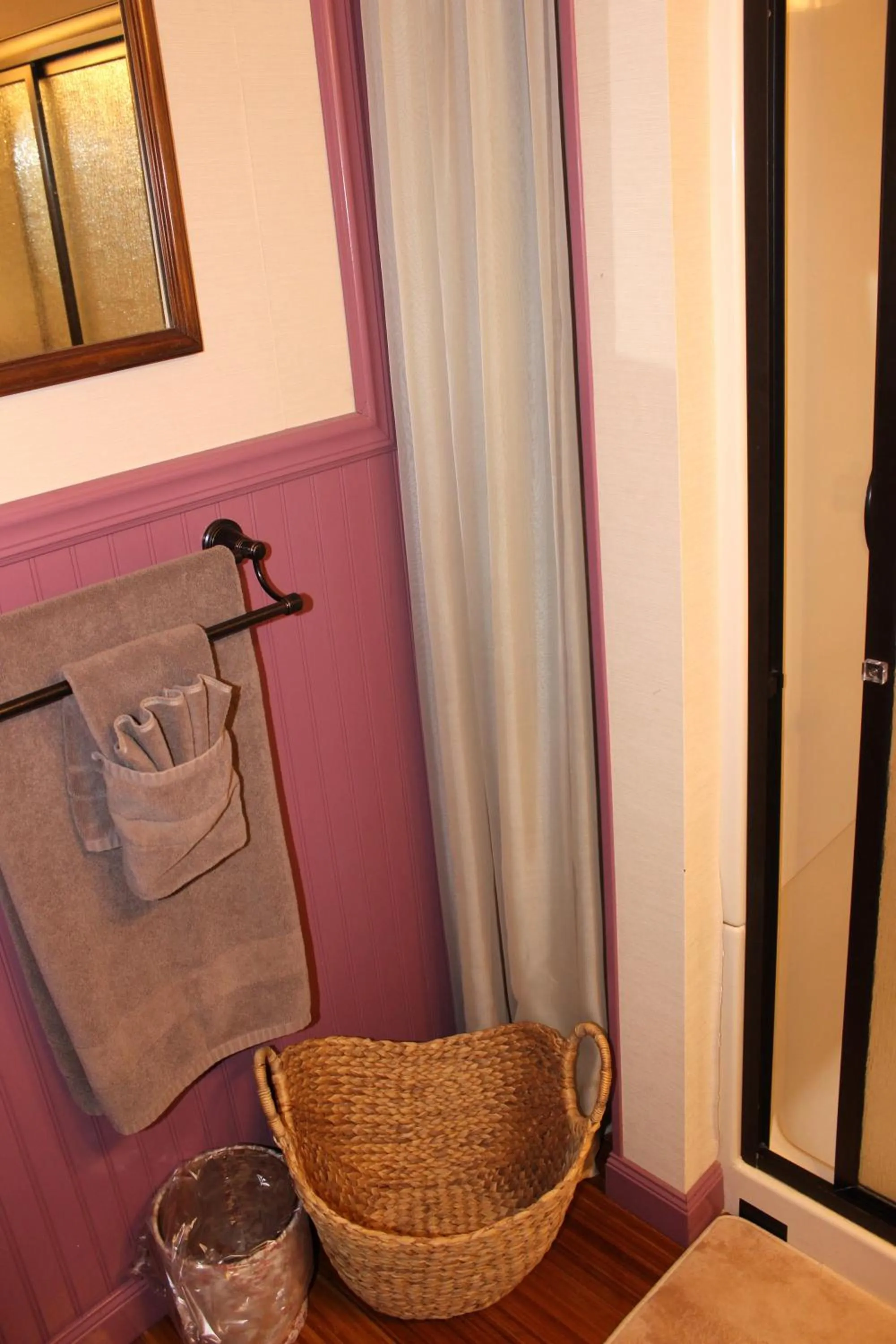 Bathroom in Carriage Stop Bed & Breakfast