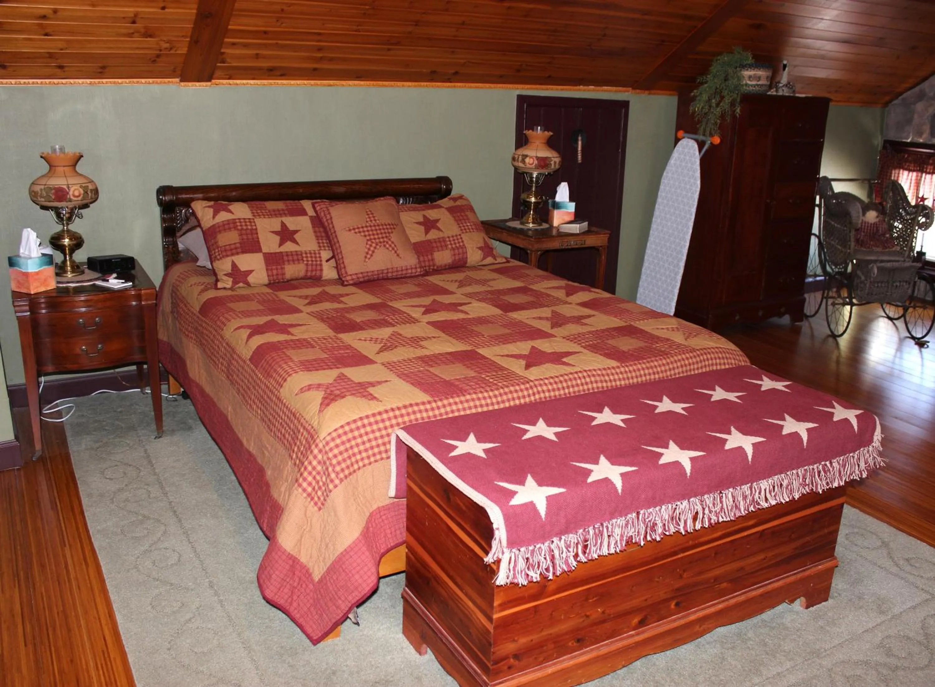 Bed in Carriage Stop Bed & Breakfast