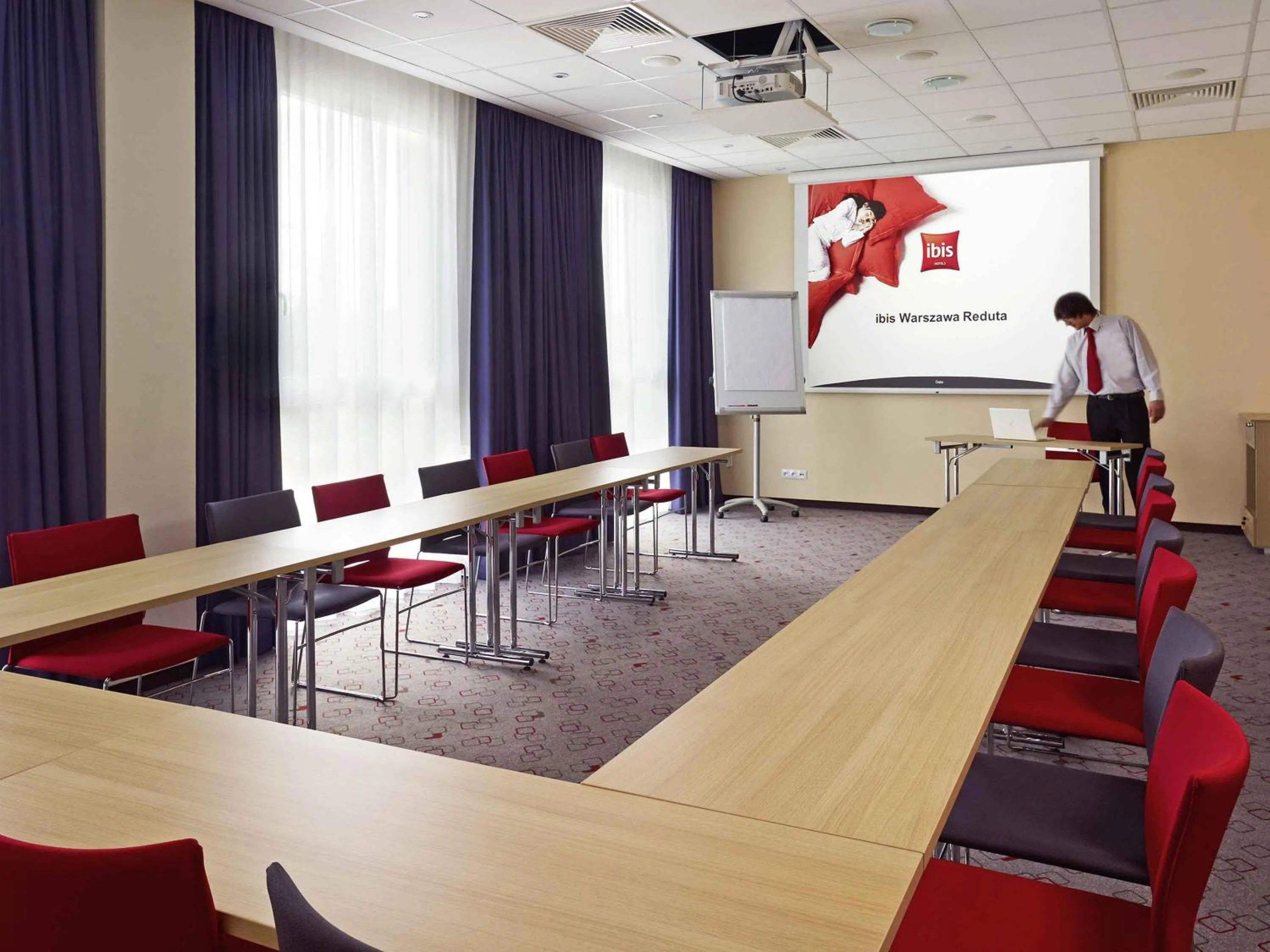 Meeting/conference room in ibis Warszawa West Station
