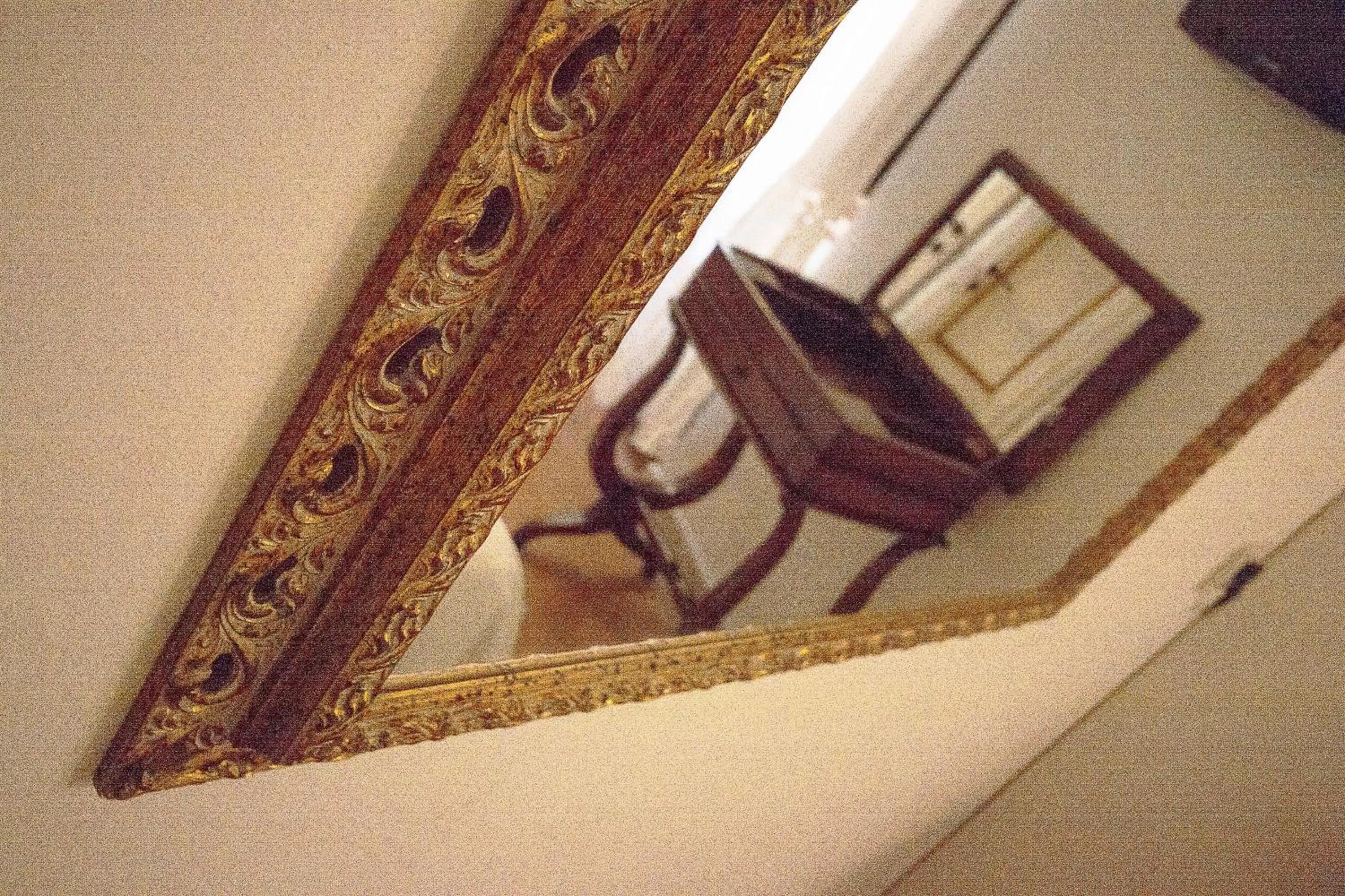 Decorative detail in A Casa Mastacchi