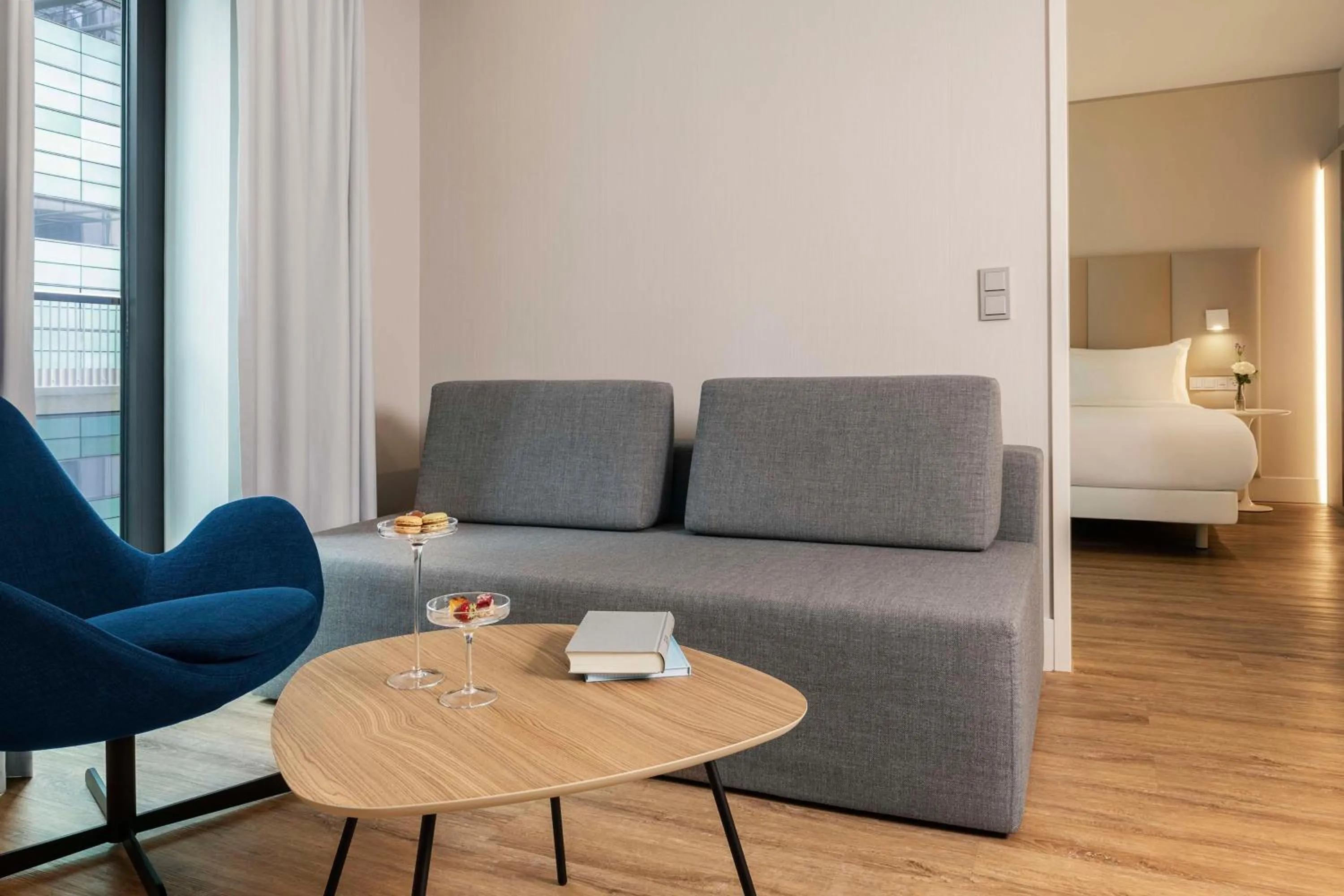 Photo of the whole room, Bed in NH Leipzig Zentrum