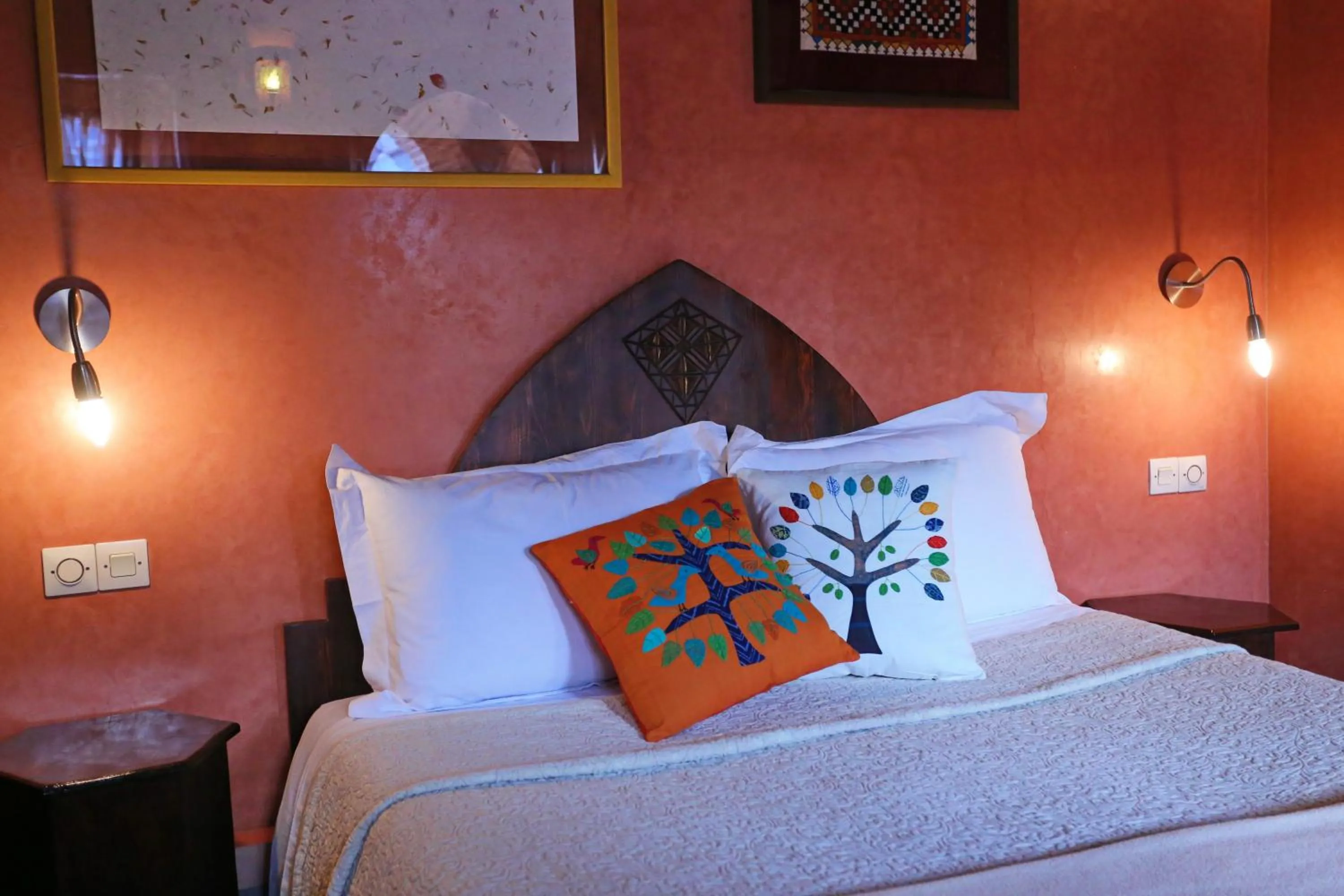 Photo of the whole room, Bed in Riad Marrakiss