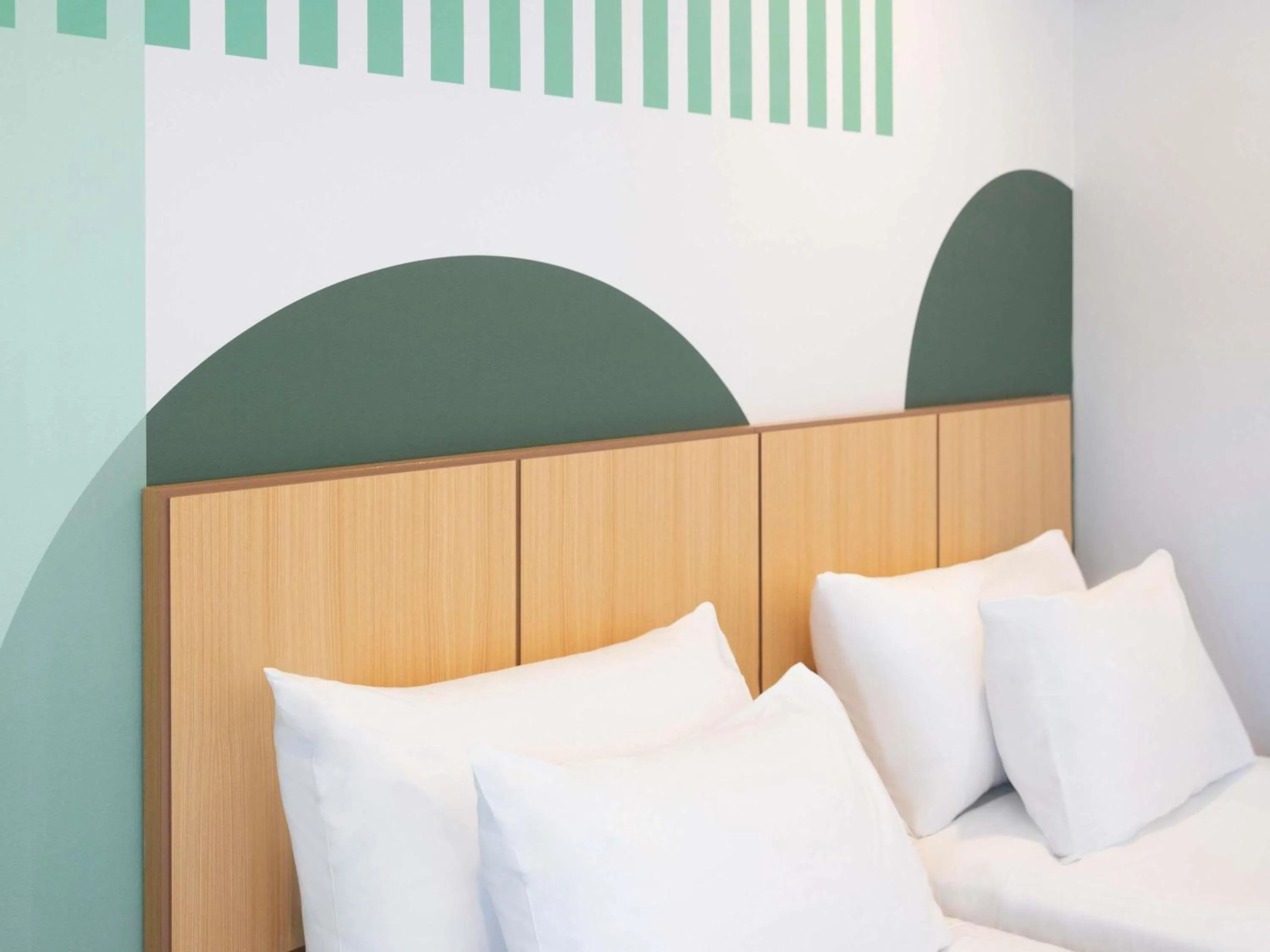 Bedroom, Bed in ibis Styles Sydney Central