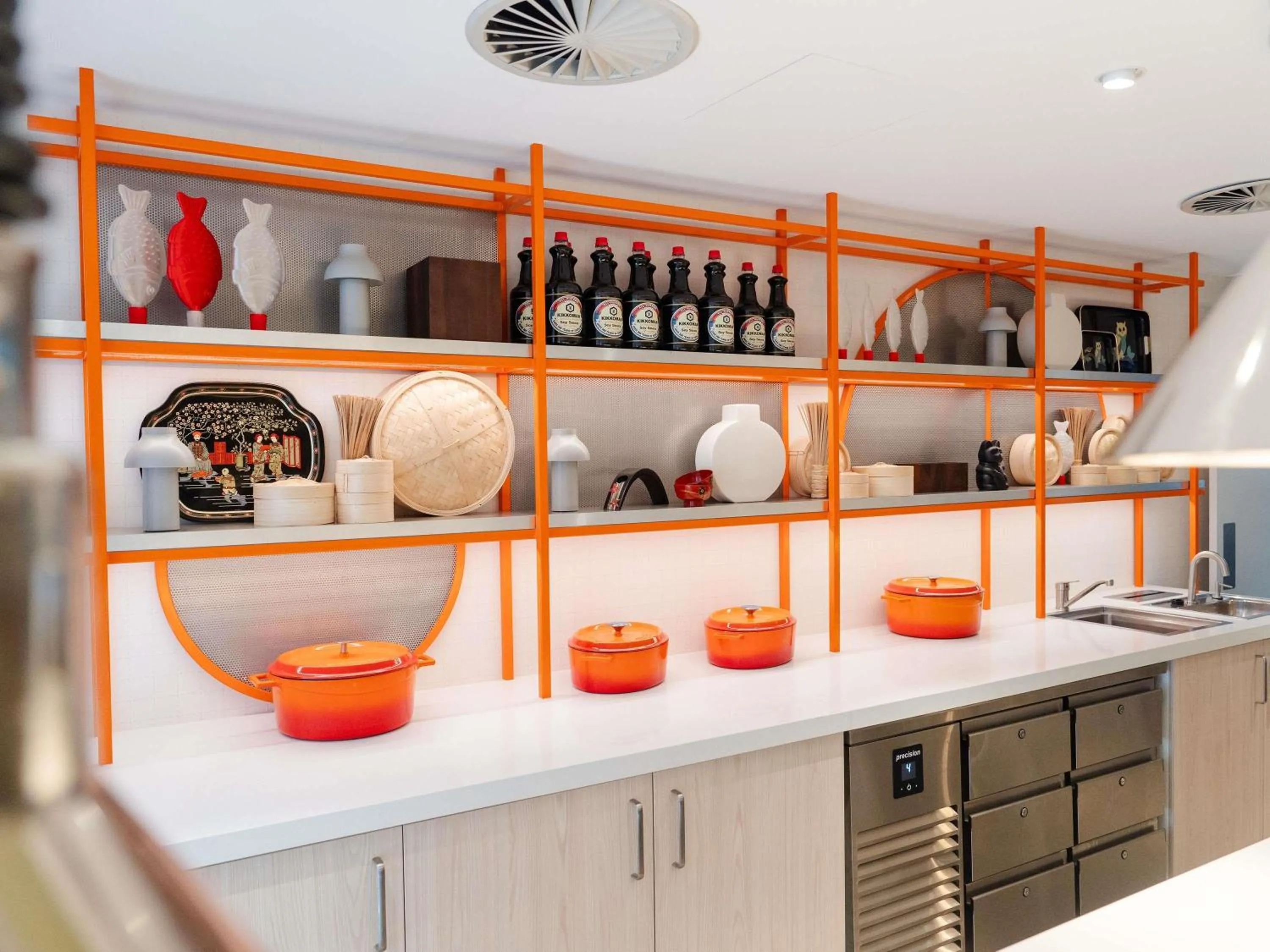 Restaurant/places to eat in ibis Styles Sydney Central