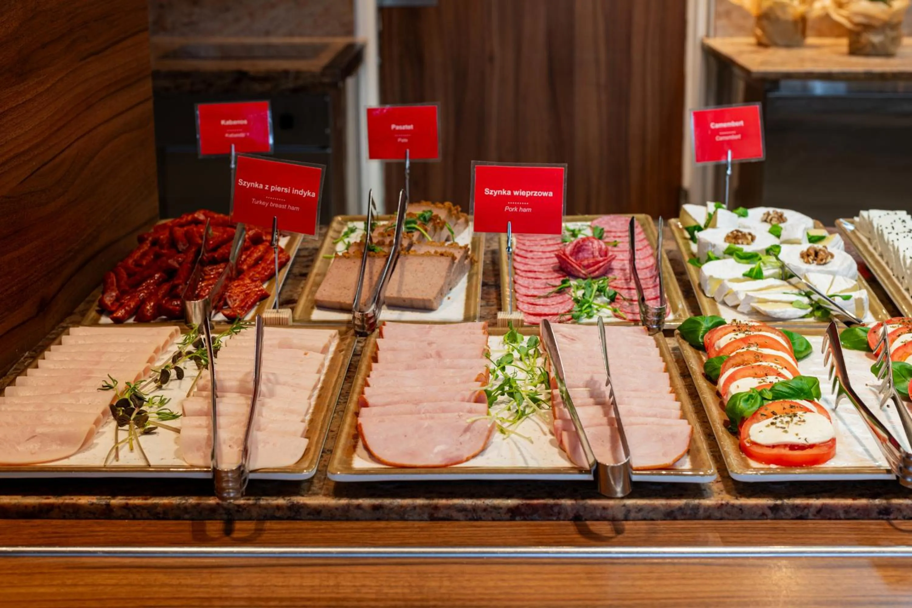 Restaurant/places to eat in Ibis Kraków Stare Miasto