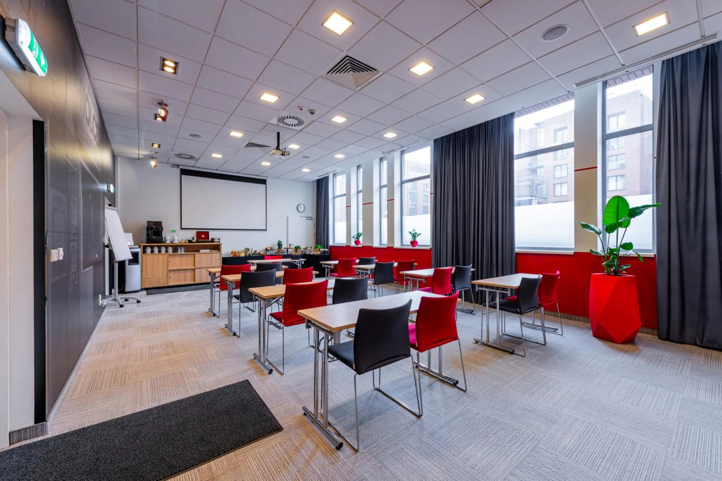 Meeting/conference room in Ibis Kraków Stare Miasto