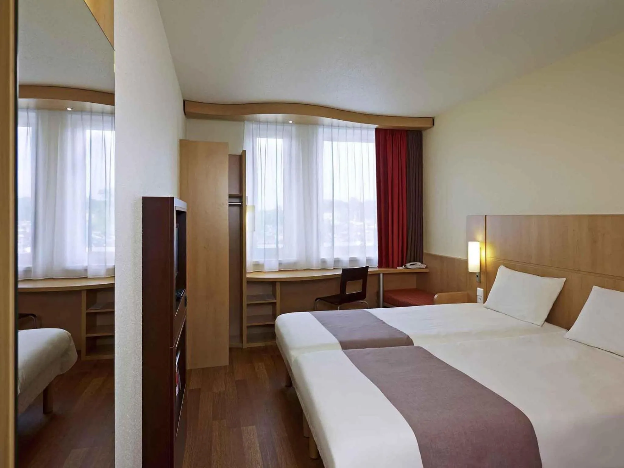 Bedroom, Bed in Ibis Kraków Stare Miasto