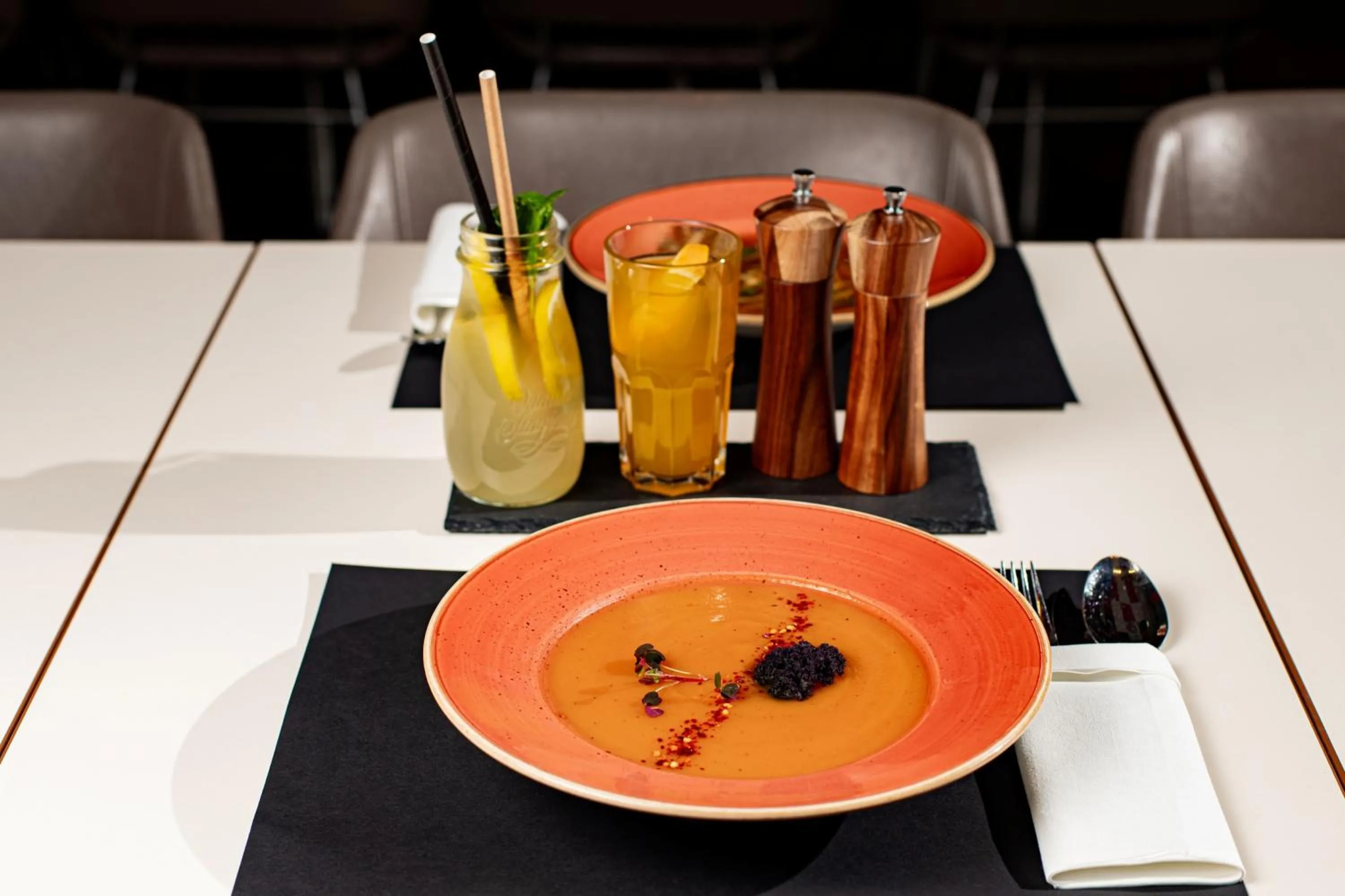 Restaurant/places to eat in Ibis Kraków Stare Miasto