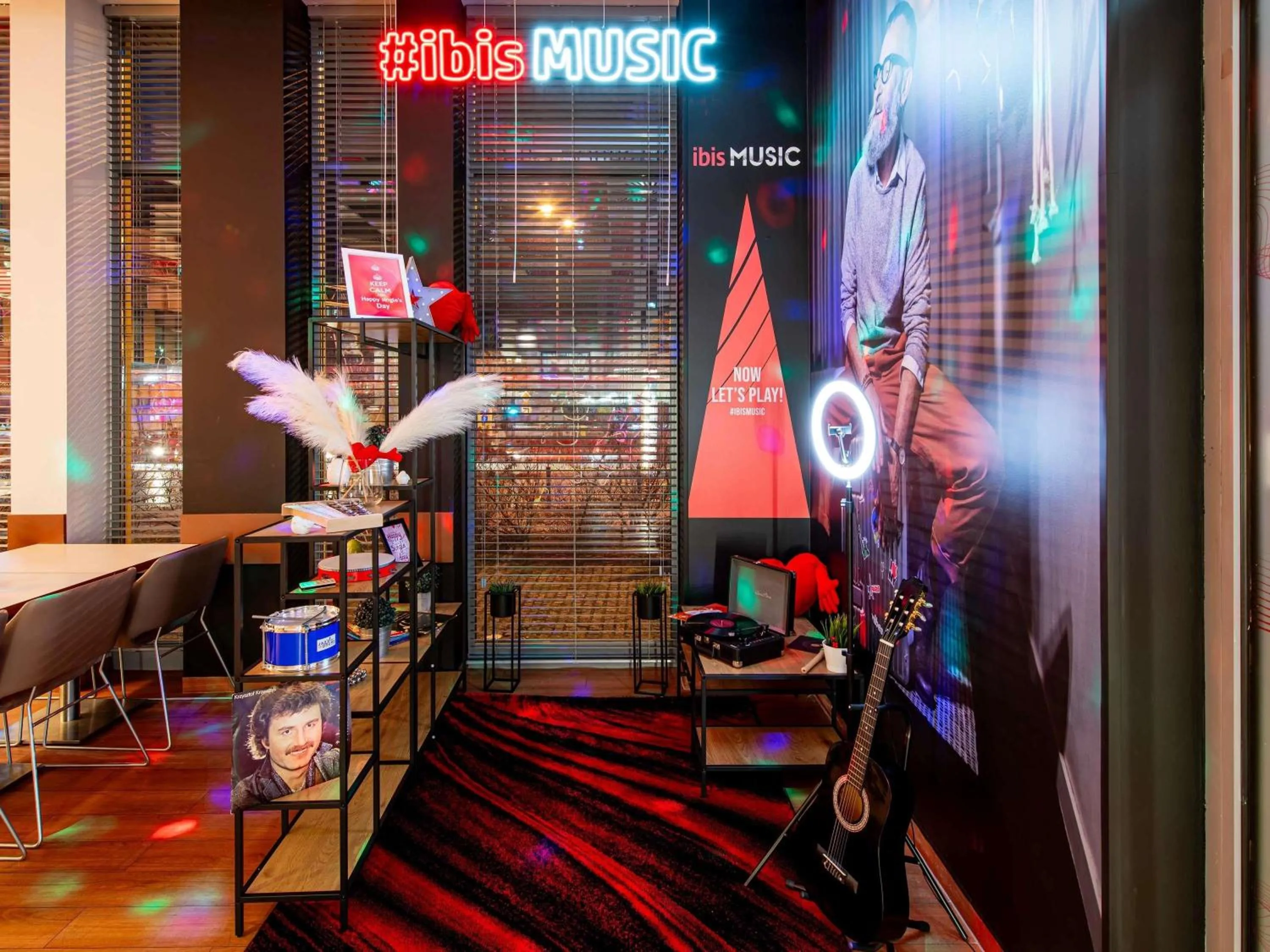 Restaurant/places to eat in Ibis Kraków Stare Miasto