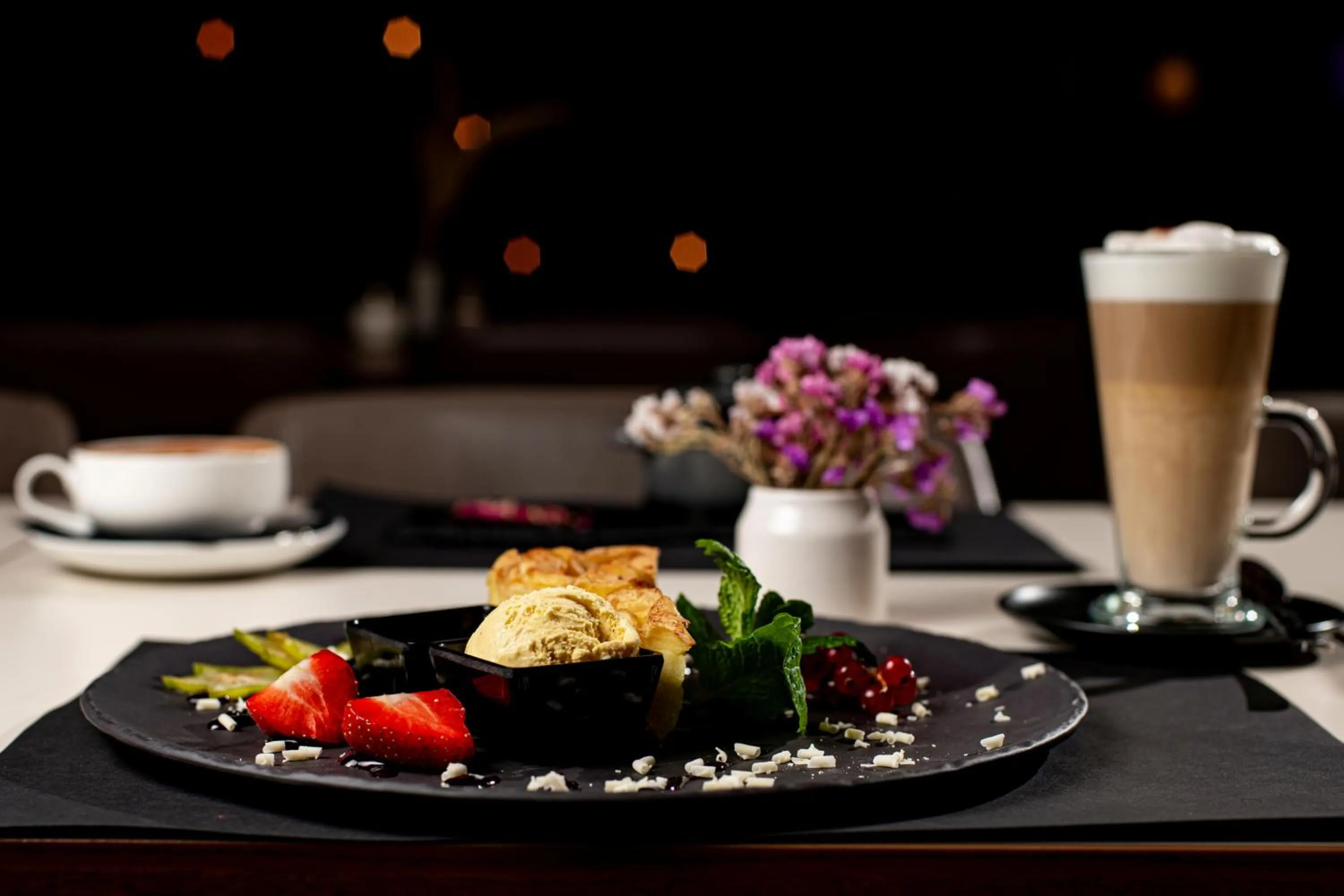 Restaurant/places to eat in Ibis Kraków Stare Miasto