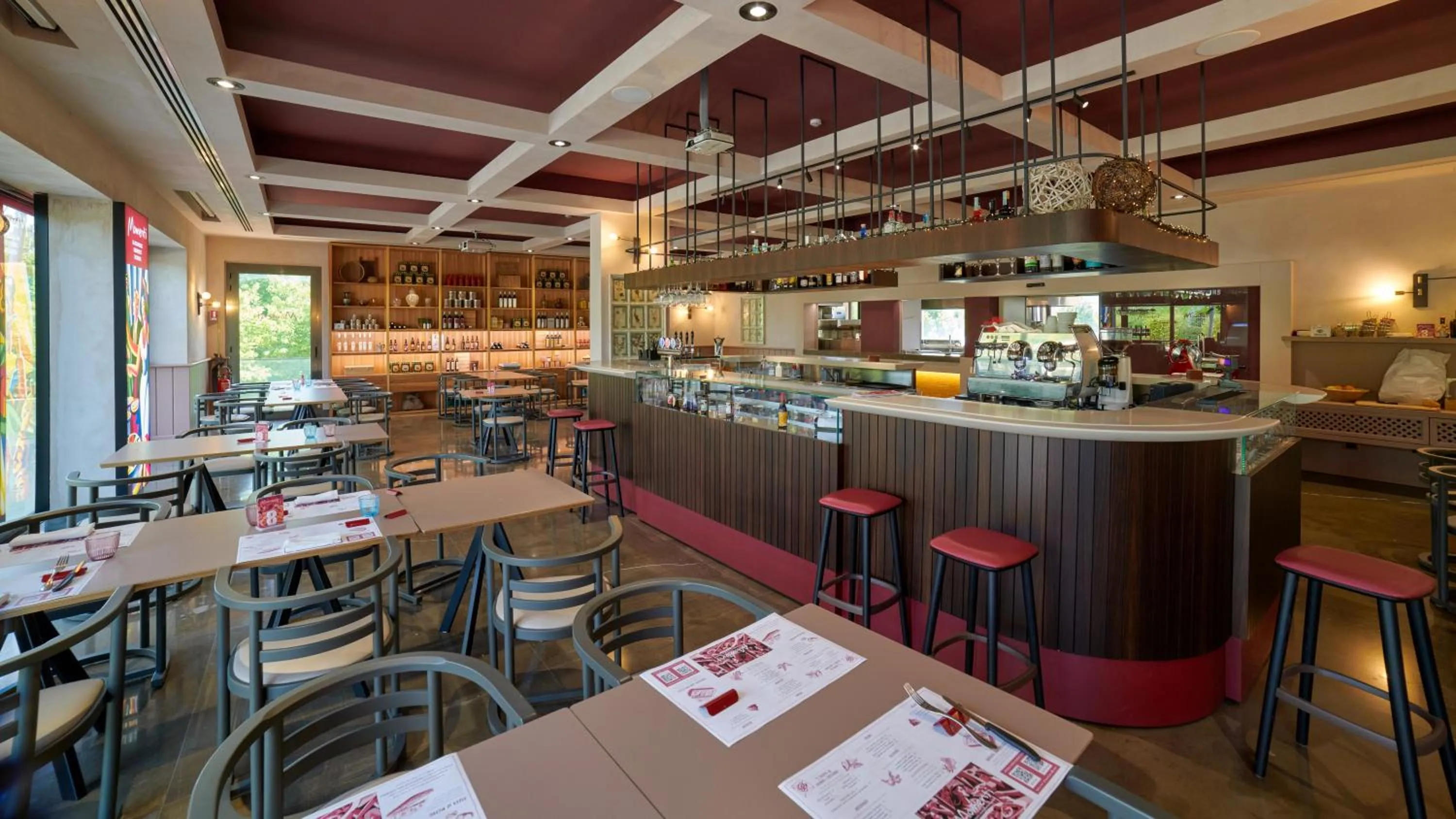 Restaurant/places to eat in San Paolo Hotel