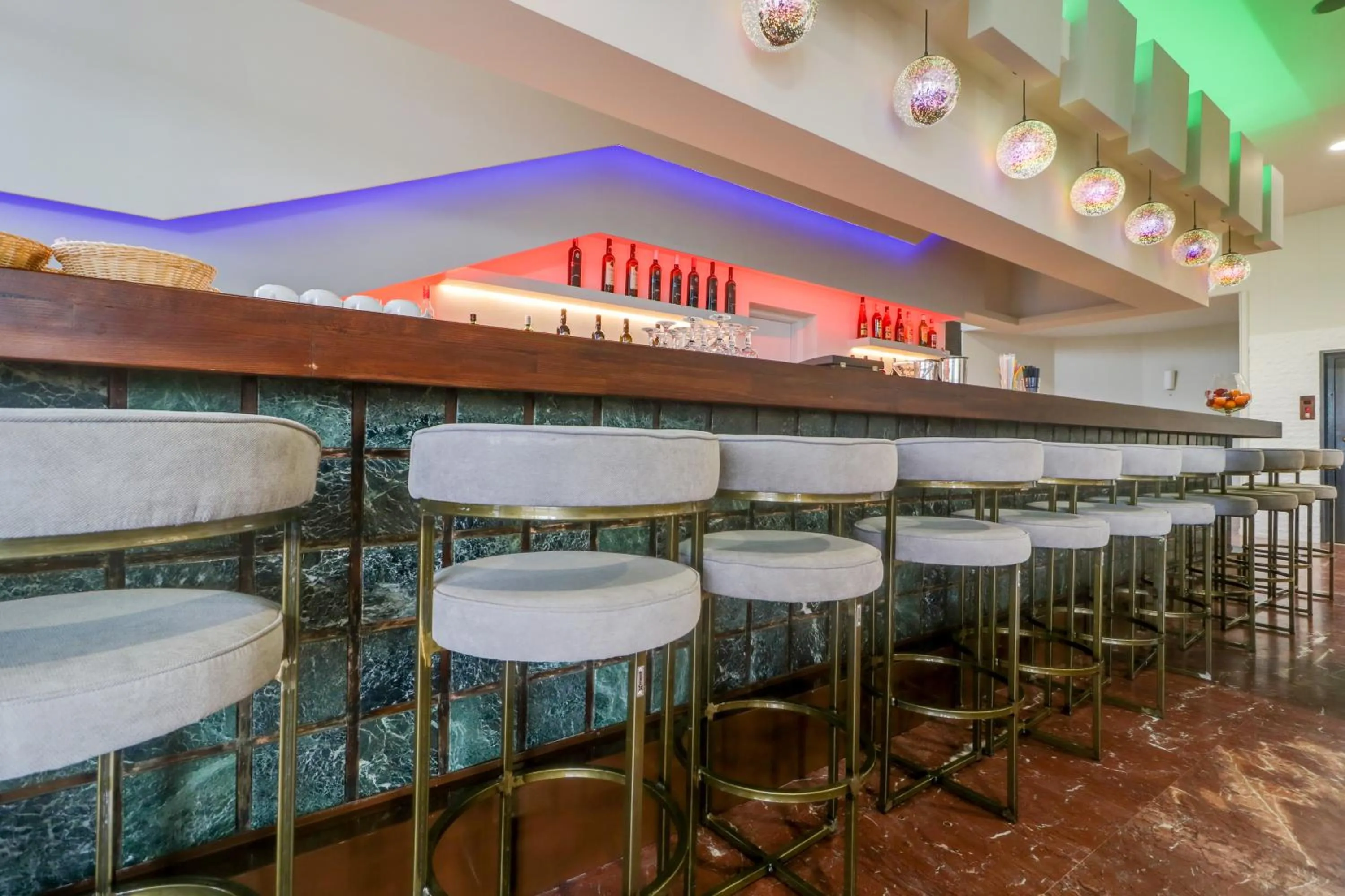 Lounge or bar in Calamos Beach Family Club