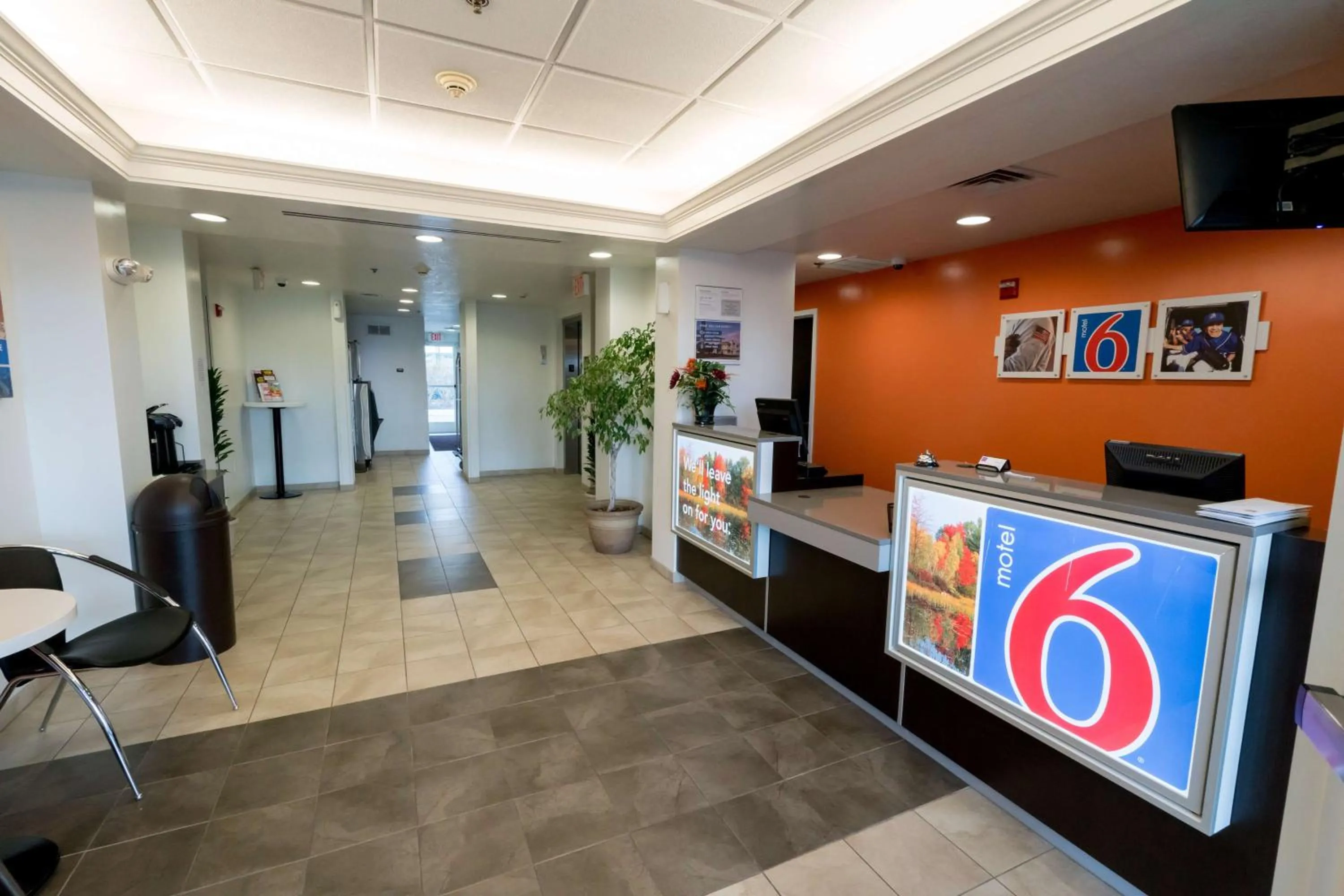 Lobby or reception in Motel 6-Pottstown, PA
