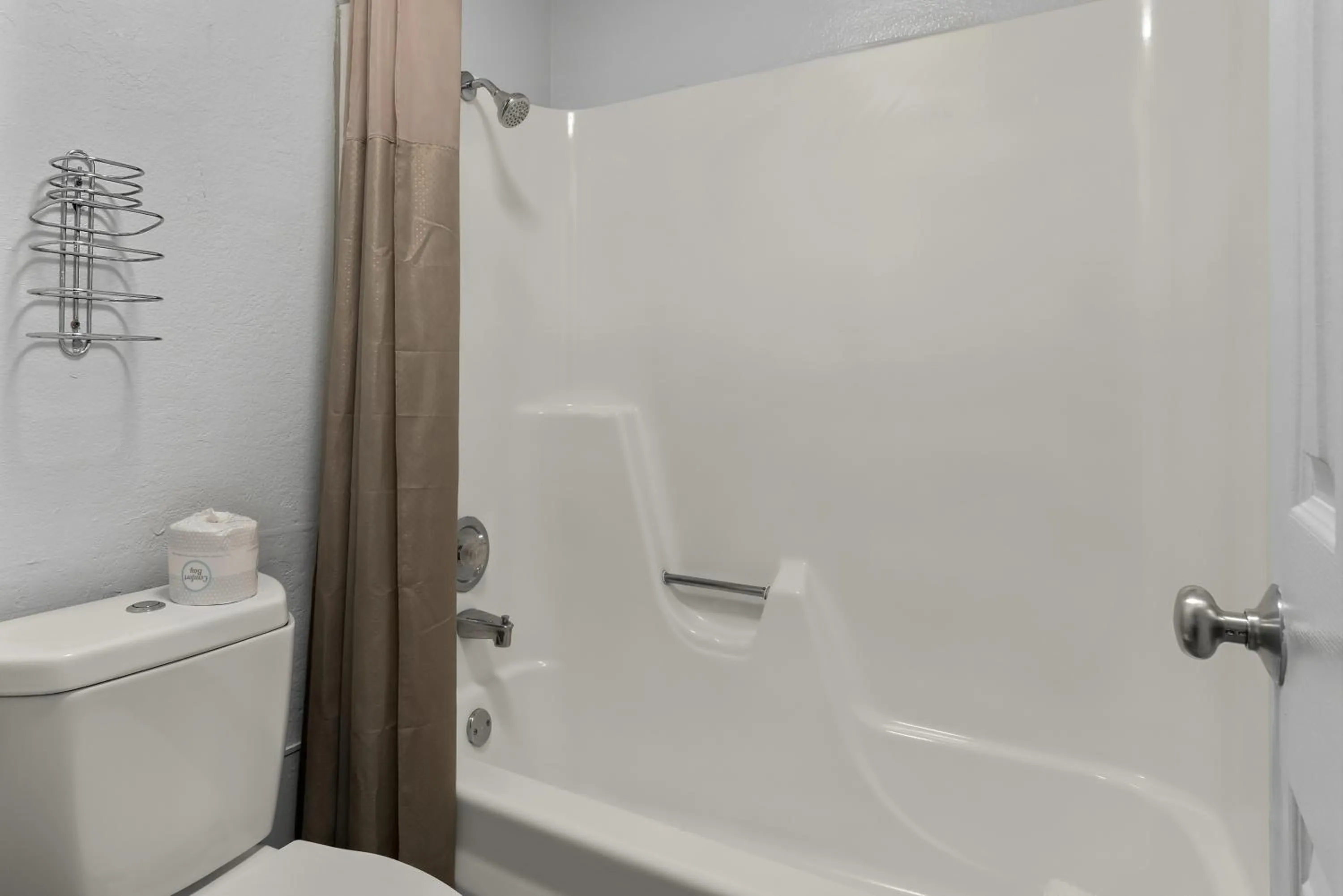 Shower in Americas Best Value Inn Bangor