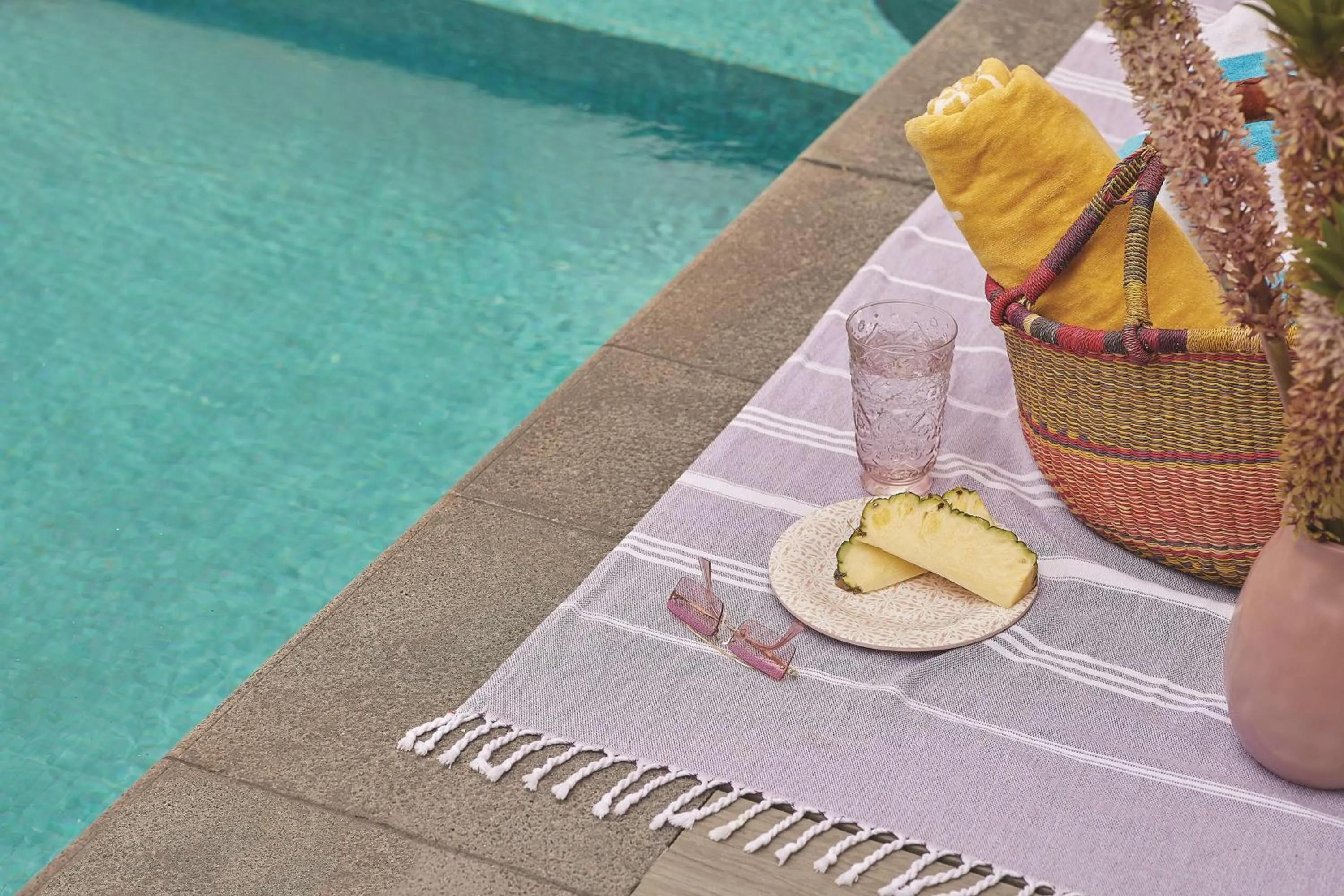 Pool view in Adina Apartment Hotel Chippendale