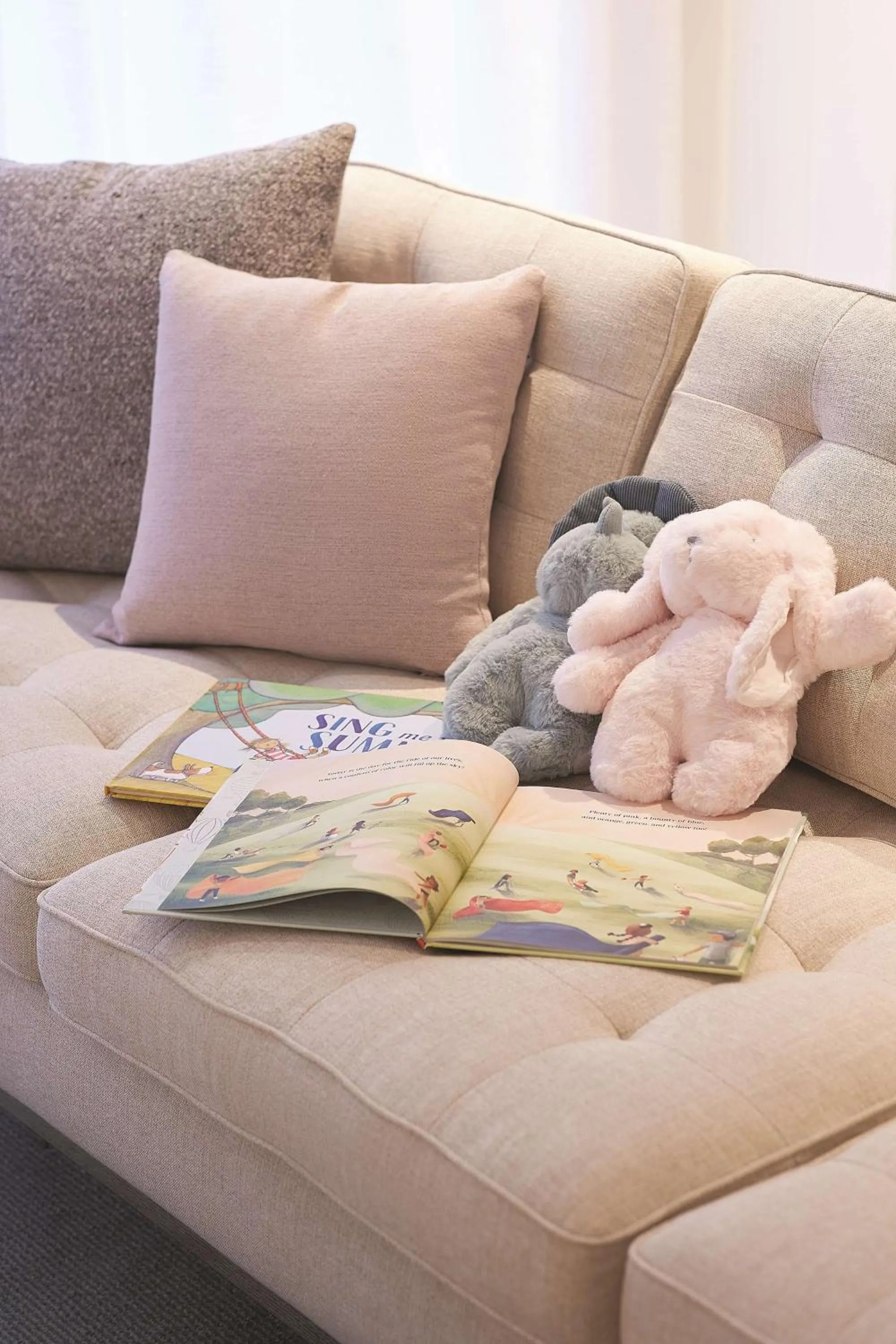 Living room in Adina Apartment Hotel Chippendale