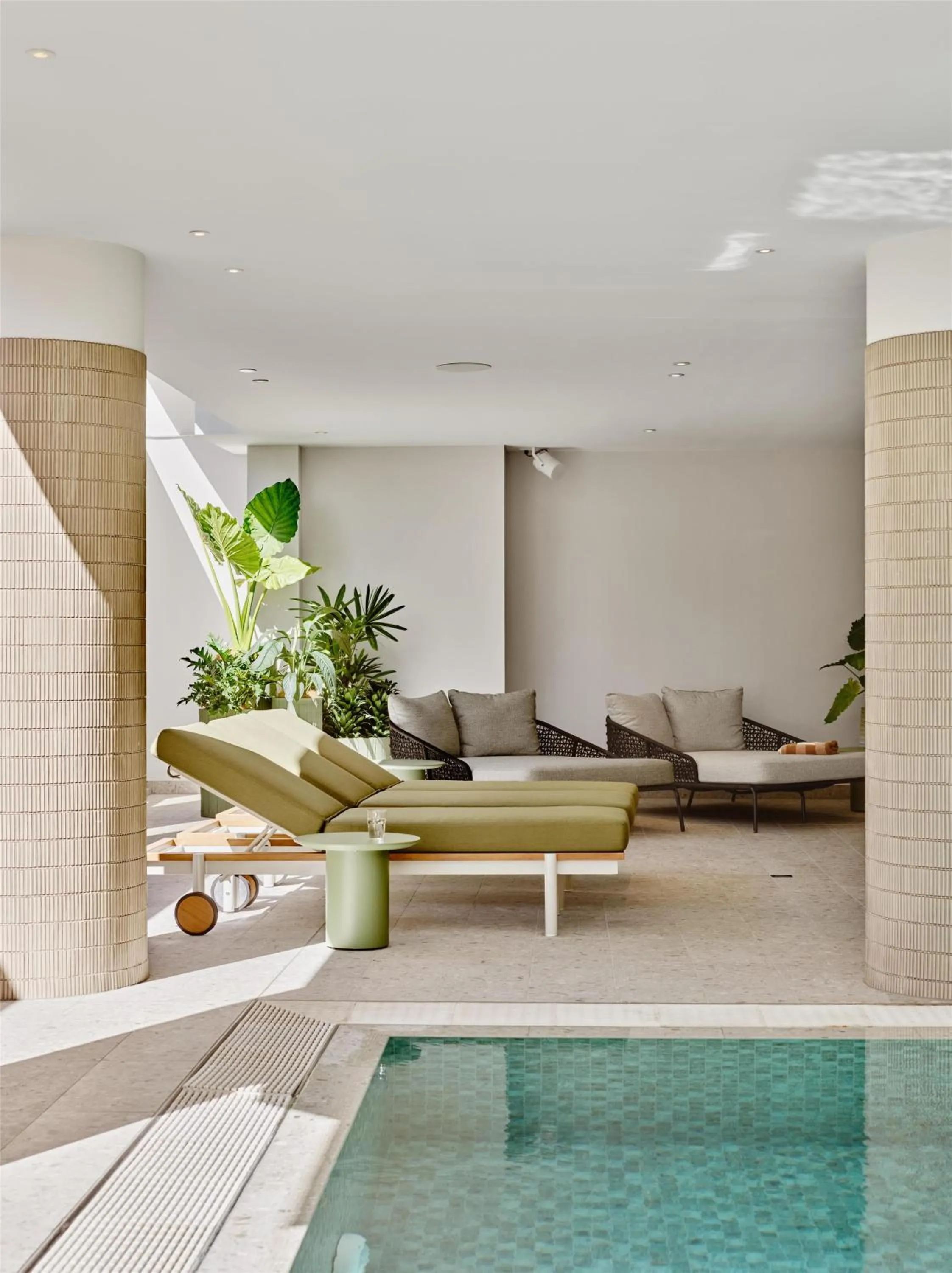 Pool view in Adina Apartment Hotel Sydney Town Hall