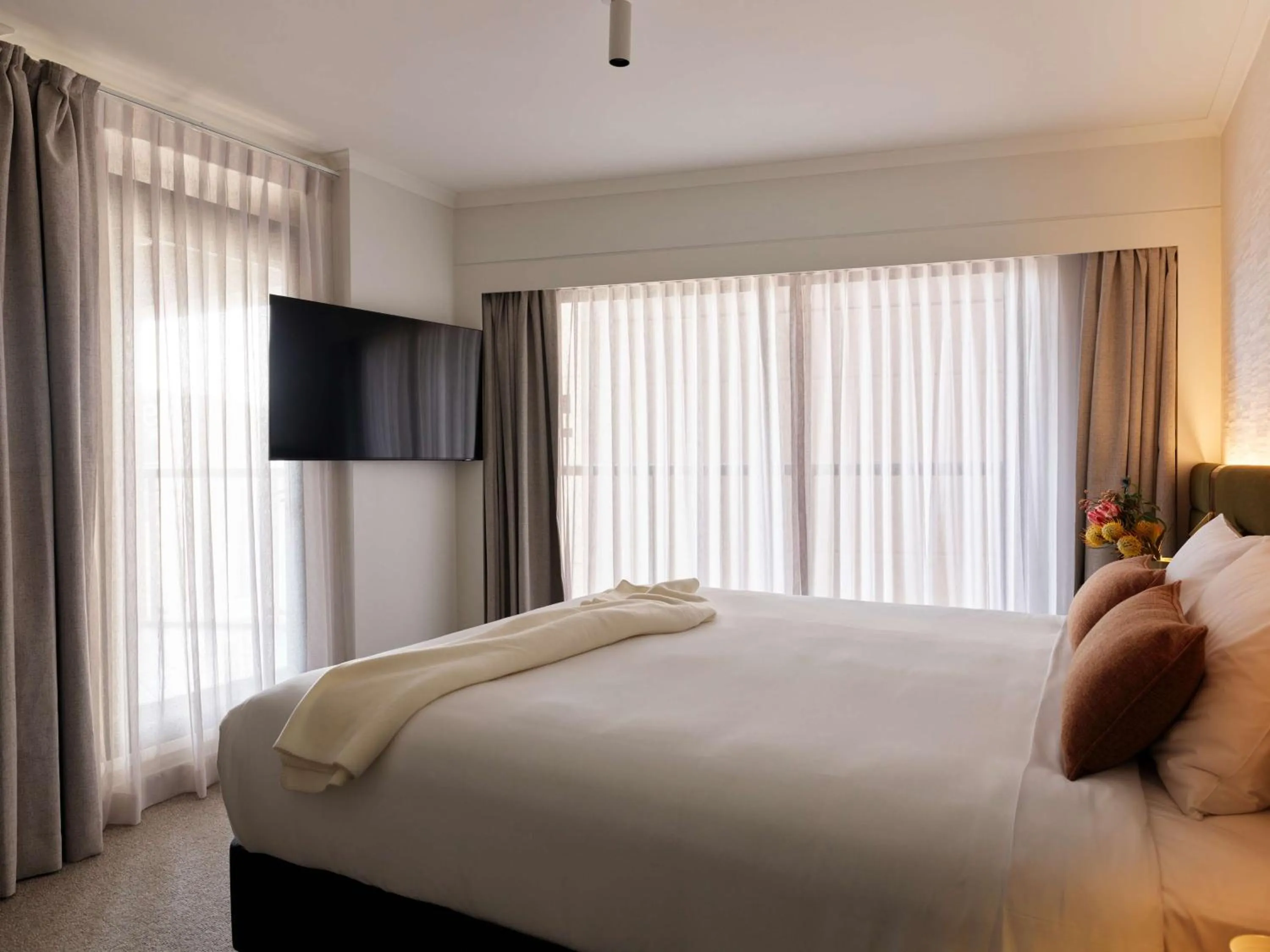 Bedroom, Bed in Adina Apartment Hotel Sydney Town Hall