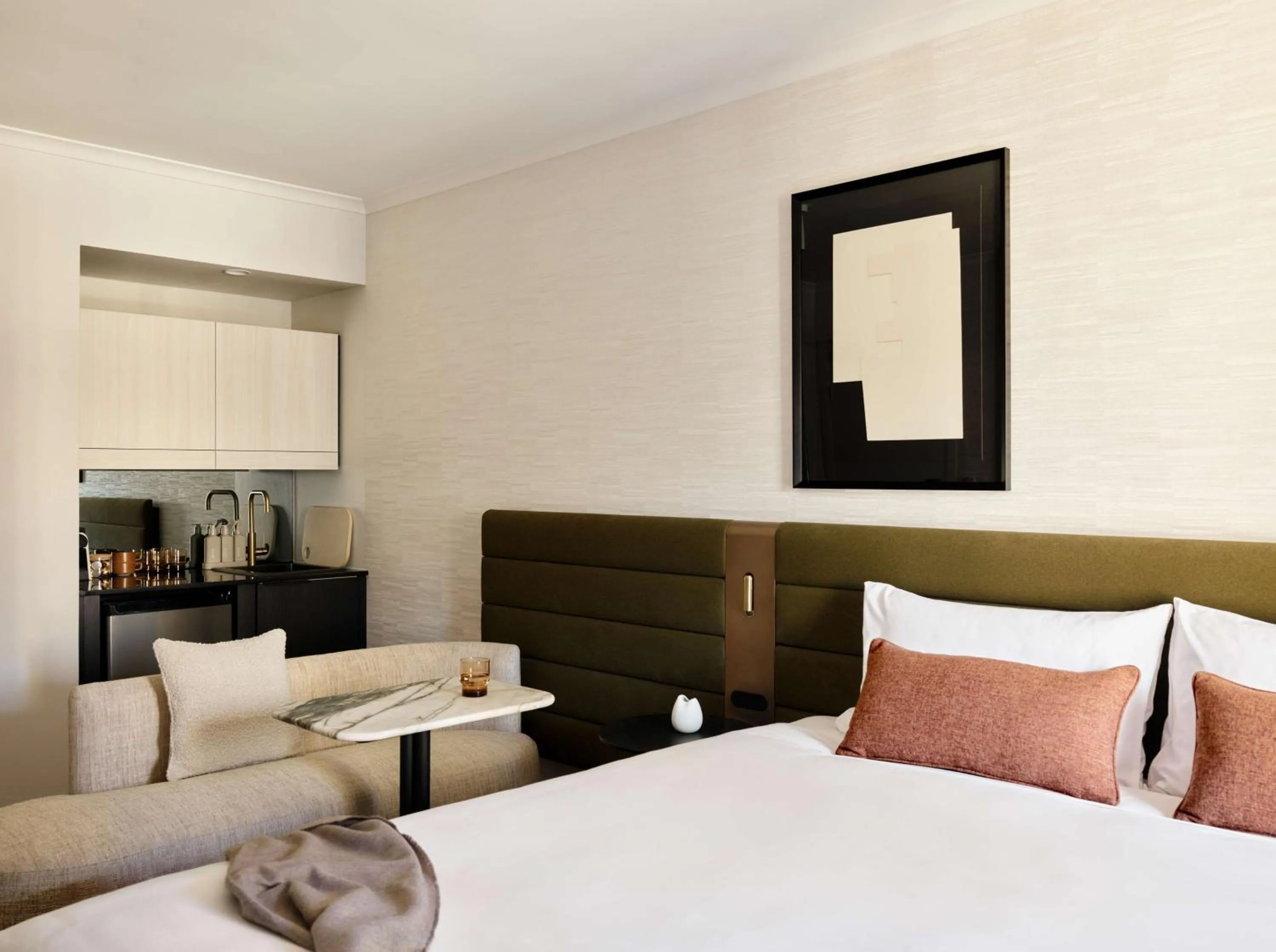 Bedroom, Bed in Adina Apartment Hotel Sydney Town Hall