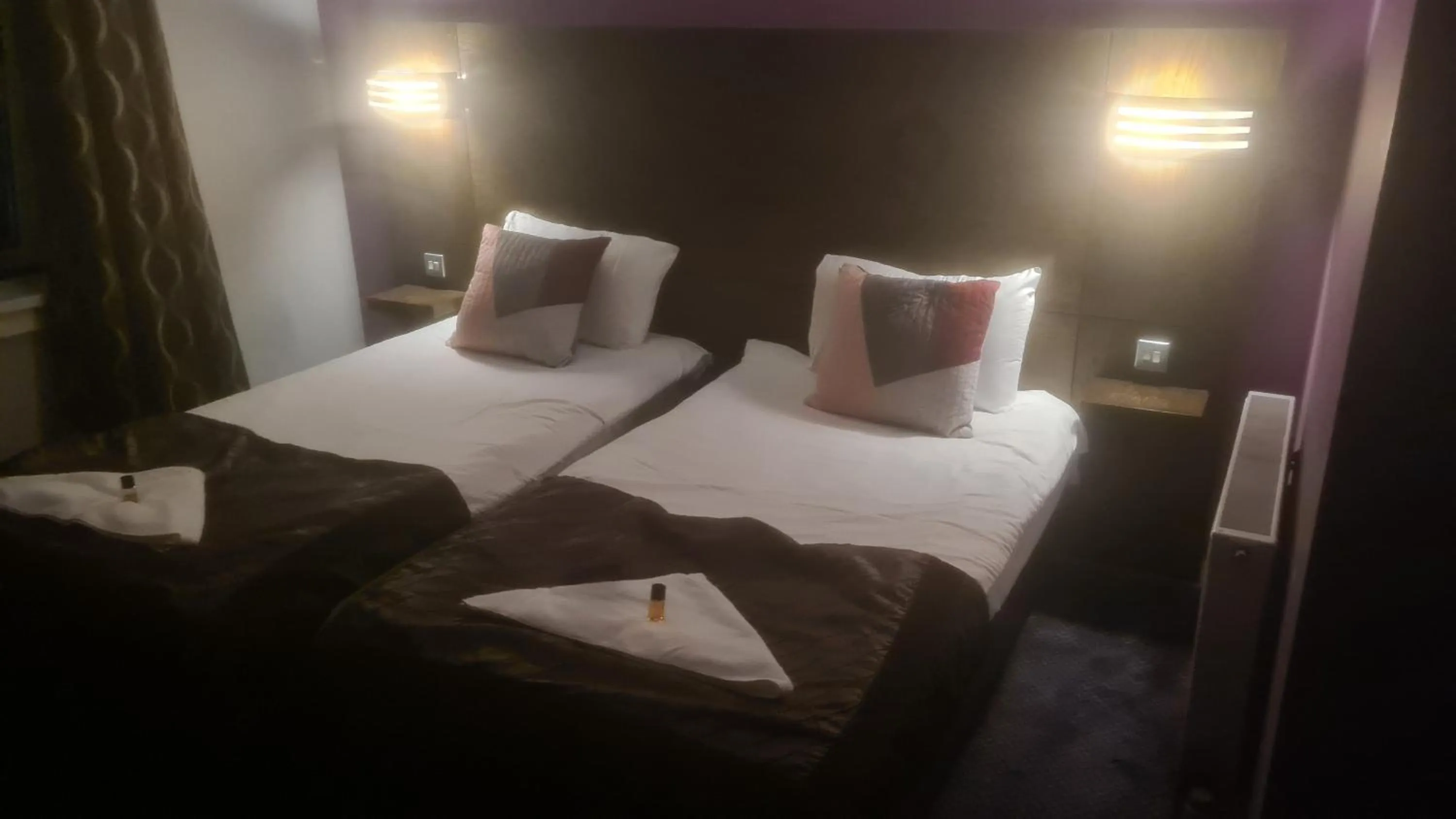 Bed in The Queensberry Hotel