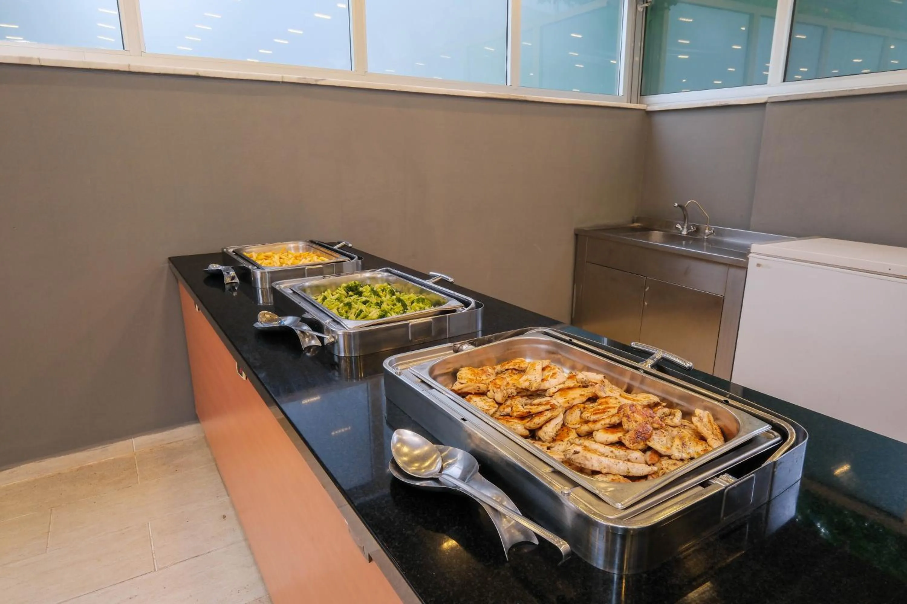 Restaurant/places to eat in Club Selen icmeler