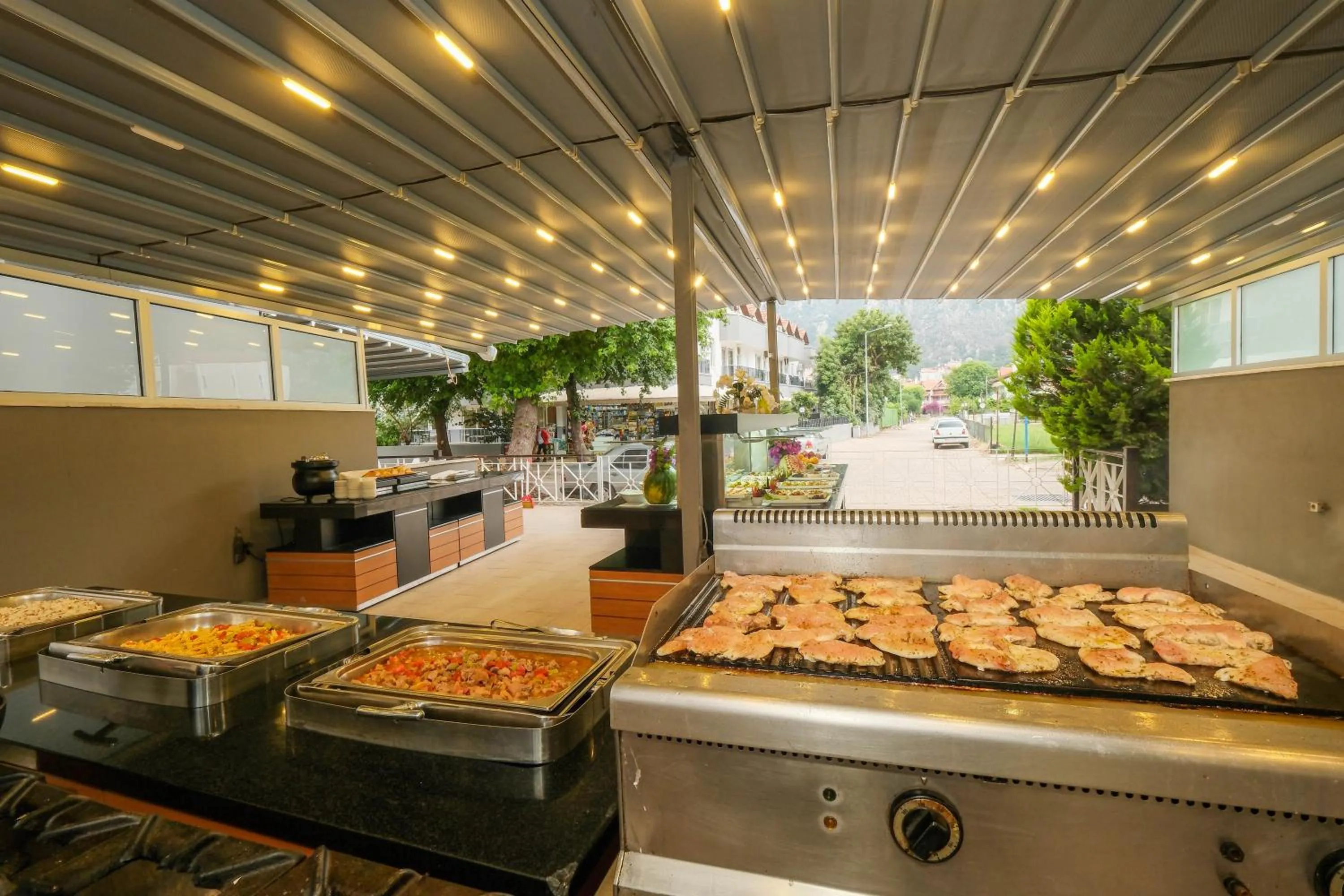 Food and drinks in Club Selen icmeler