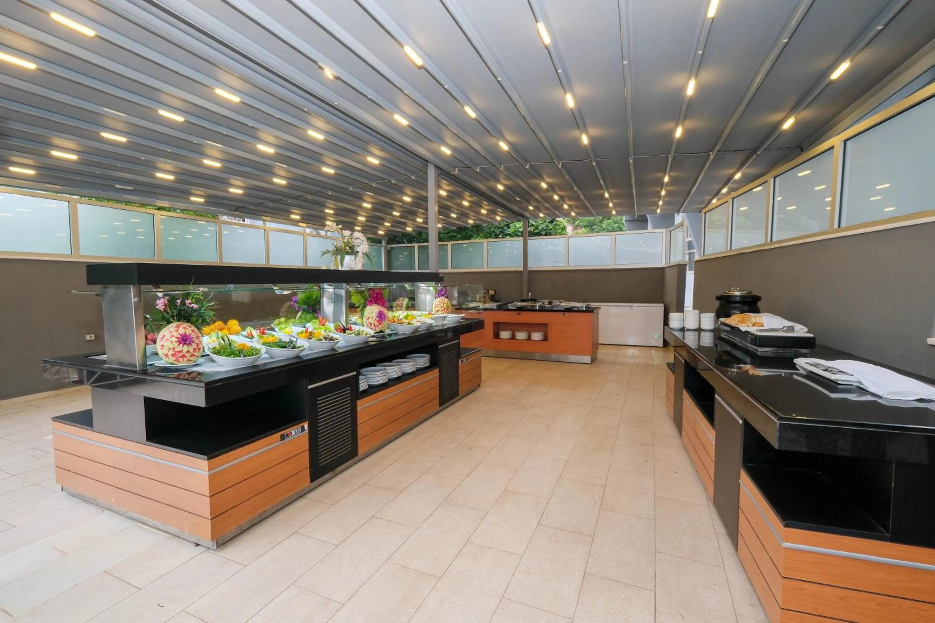 Restaurant/places to eat in Club Selen icmeler