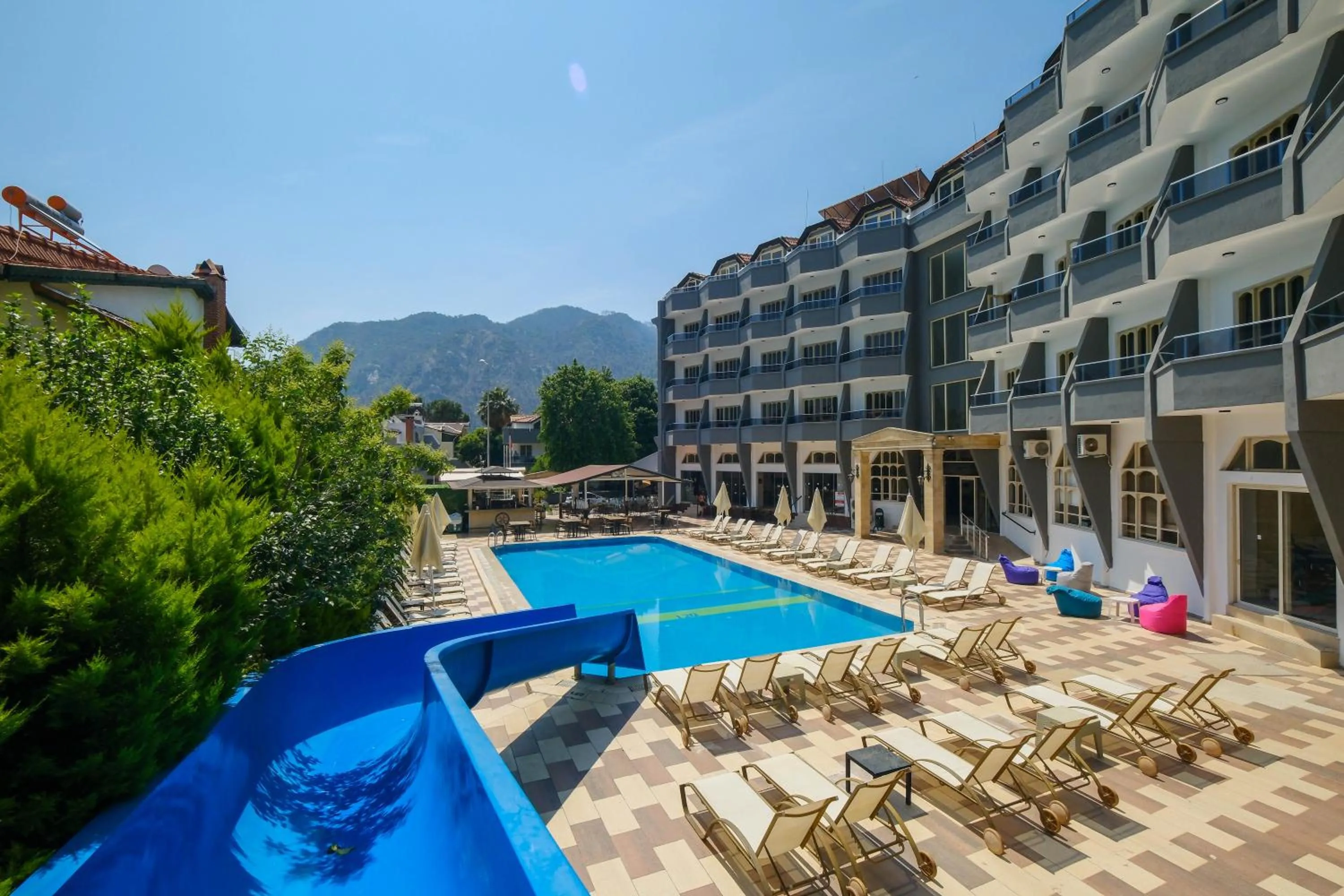 Property building in Club Selen icmeler