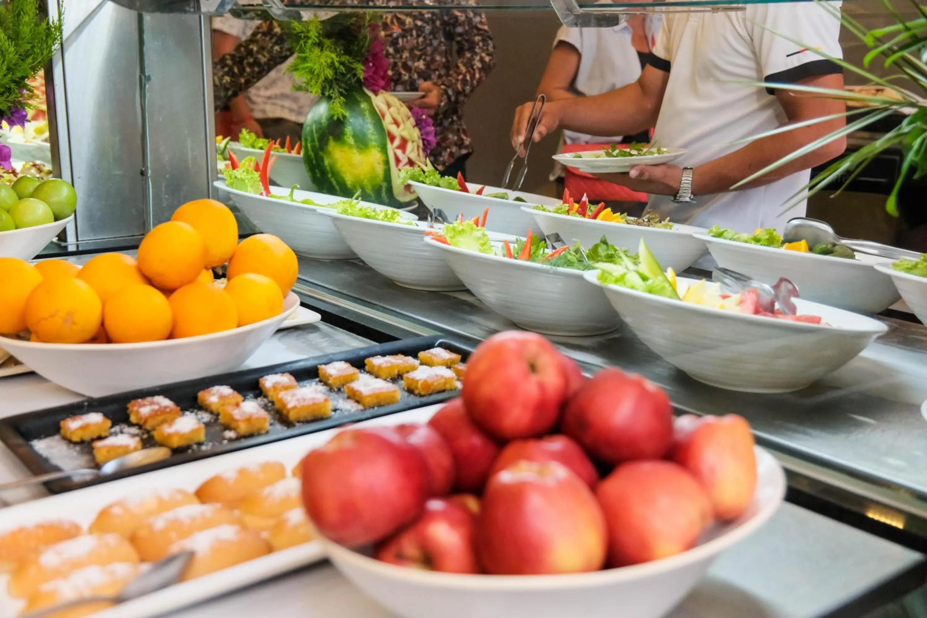 Restaurant/places to eat in Club Selen icmeler