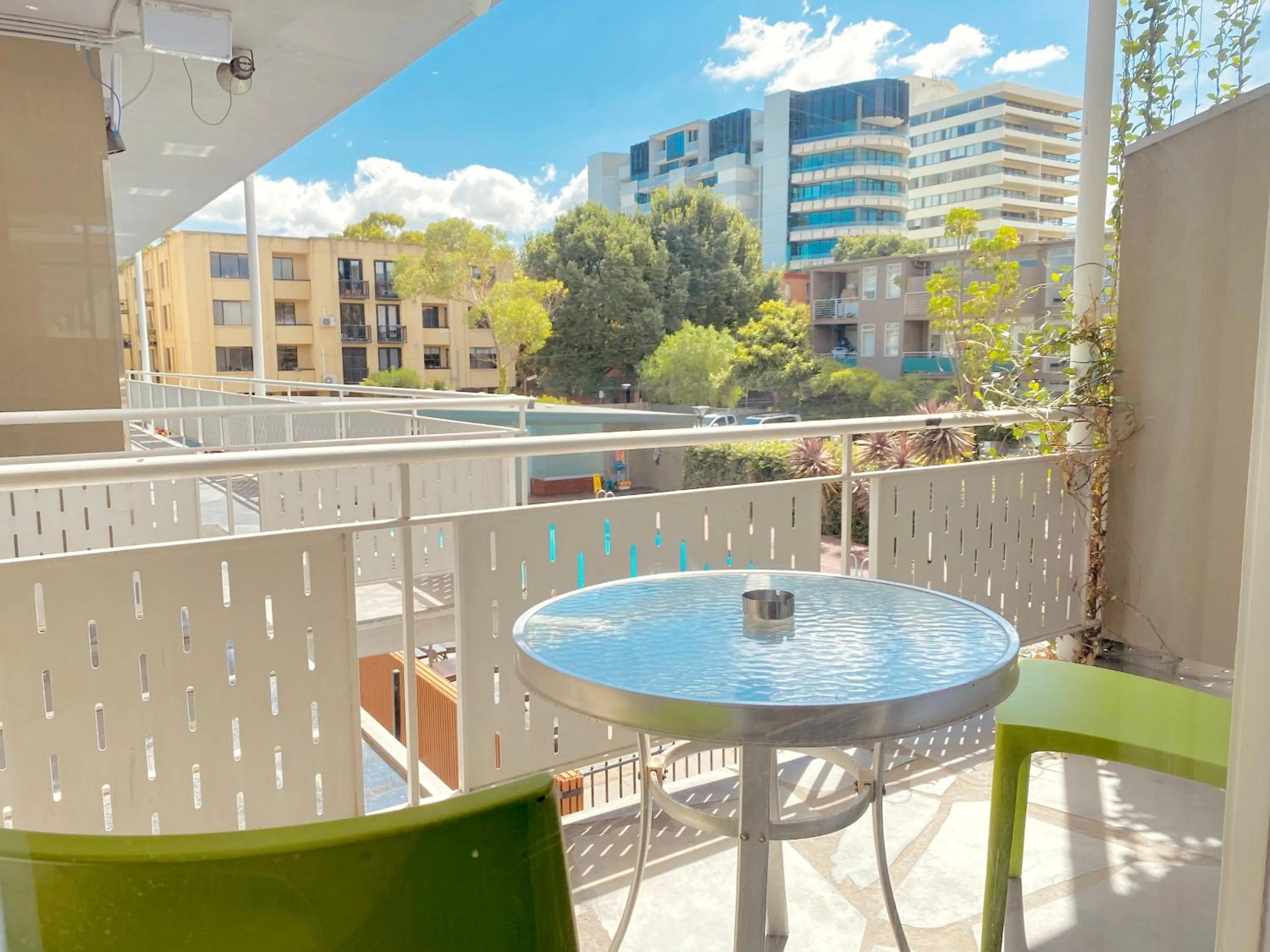 Balcony/Terrace in Park Inn by Radisson Melbourne Carlton