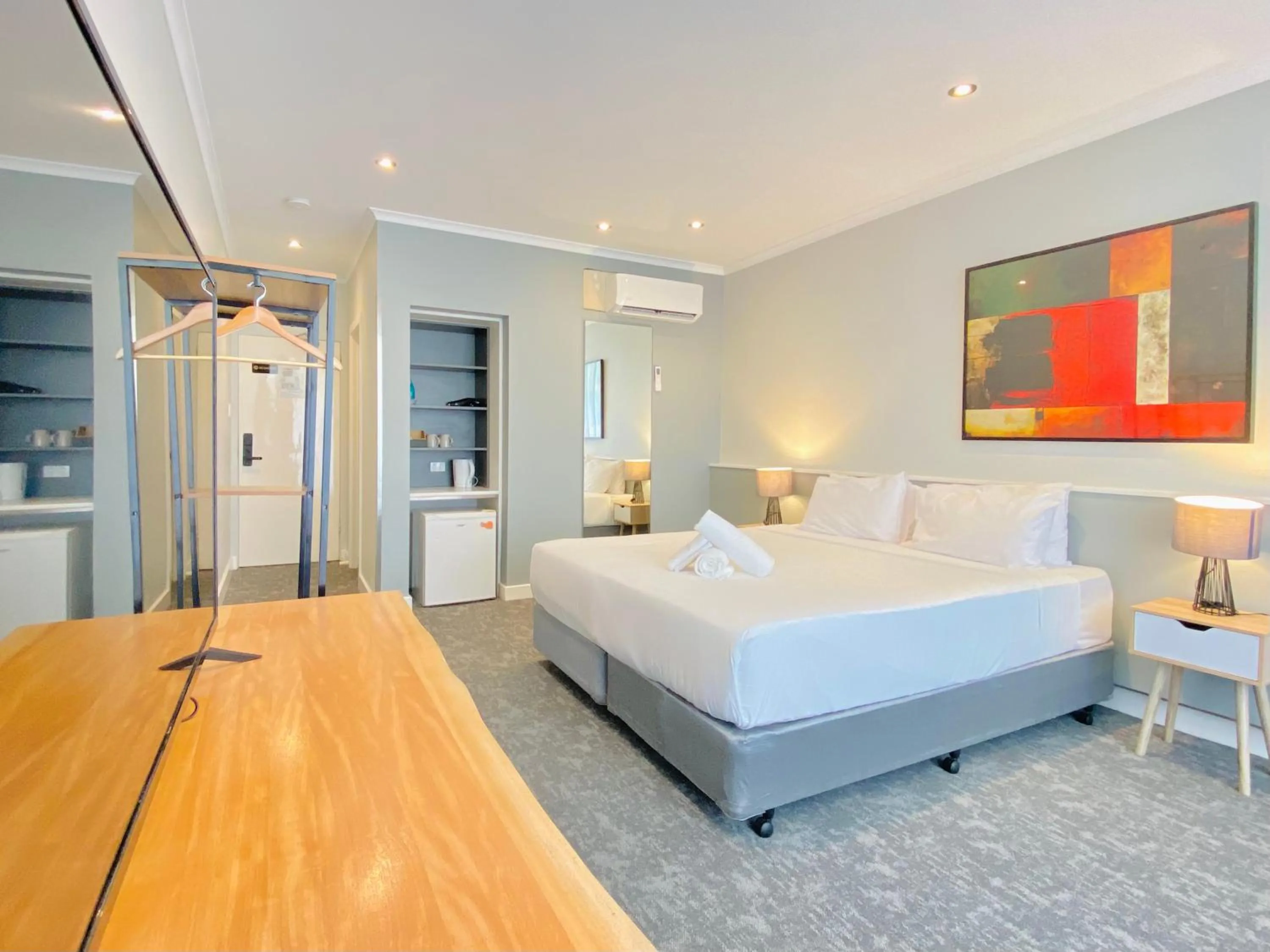 Bedroom, Bed in Park Inn by Radisson Melbourne Carlton