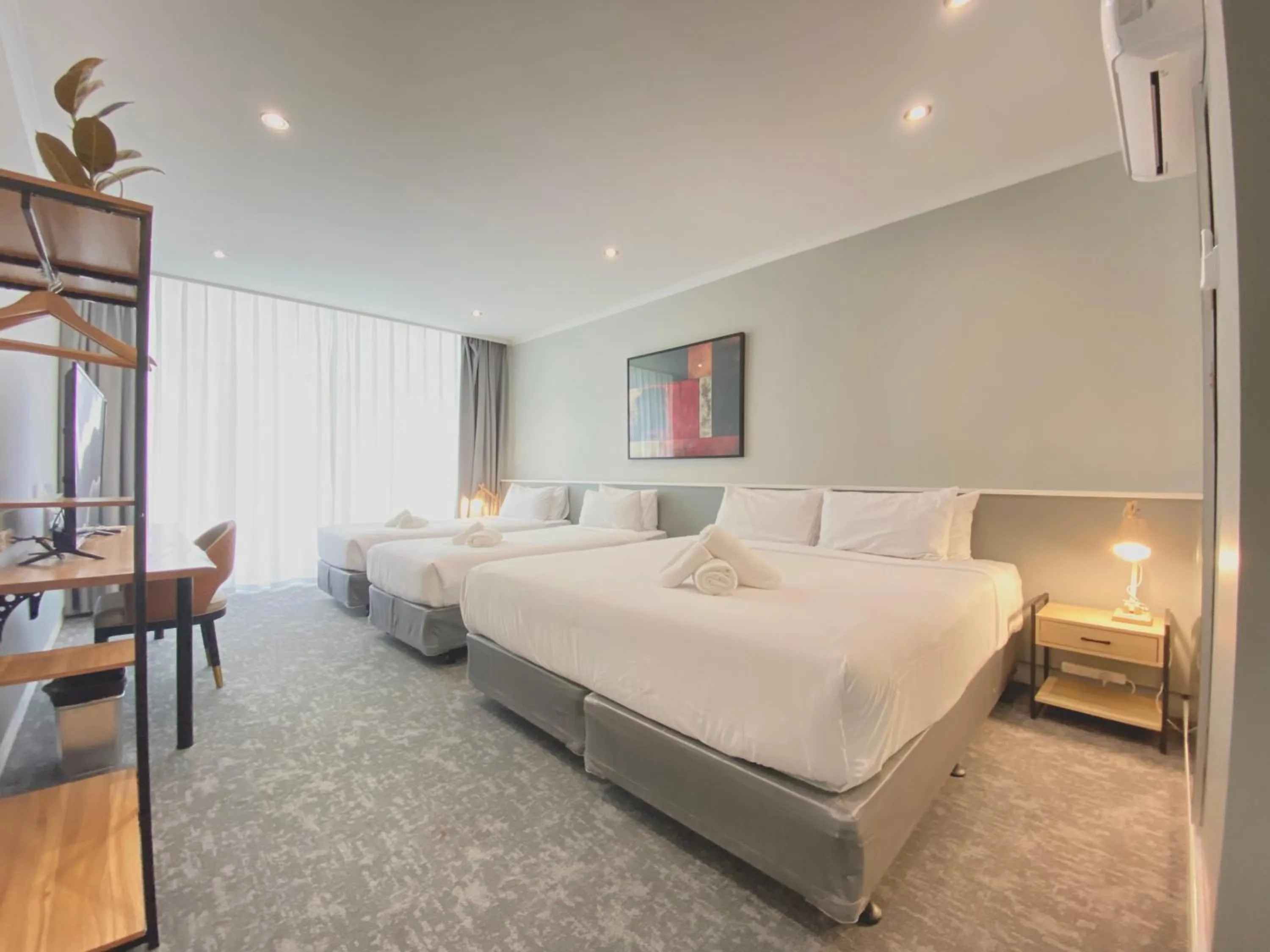 Bedroom, Bed in Park Inn by Radisson Melbourne Carlton