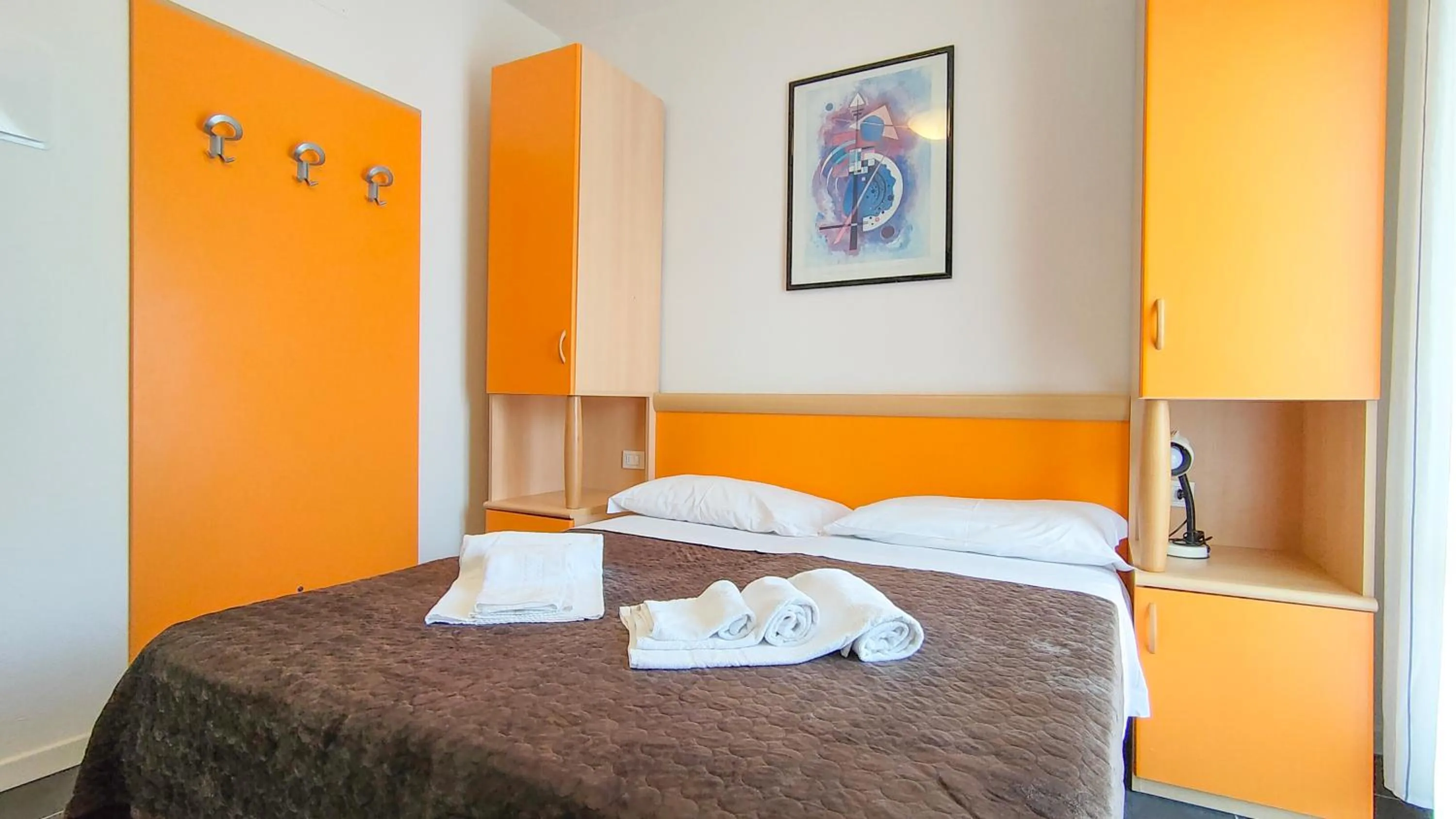 Bed in Hotel Esperia