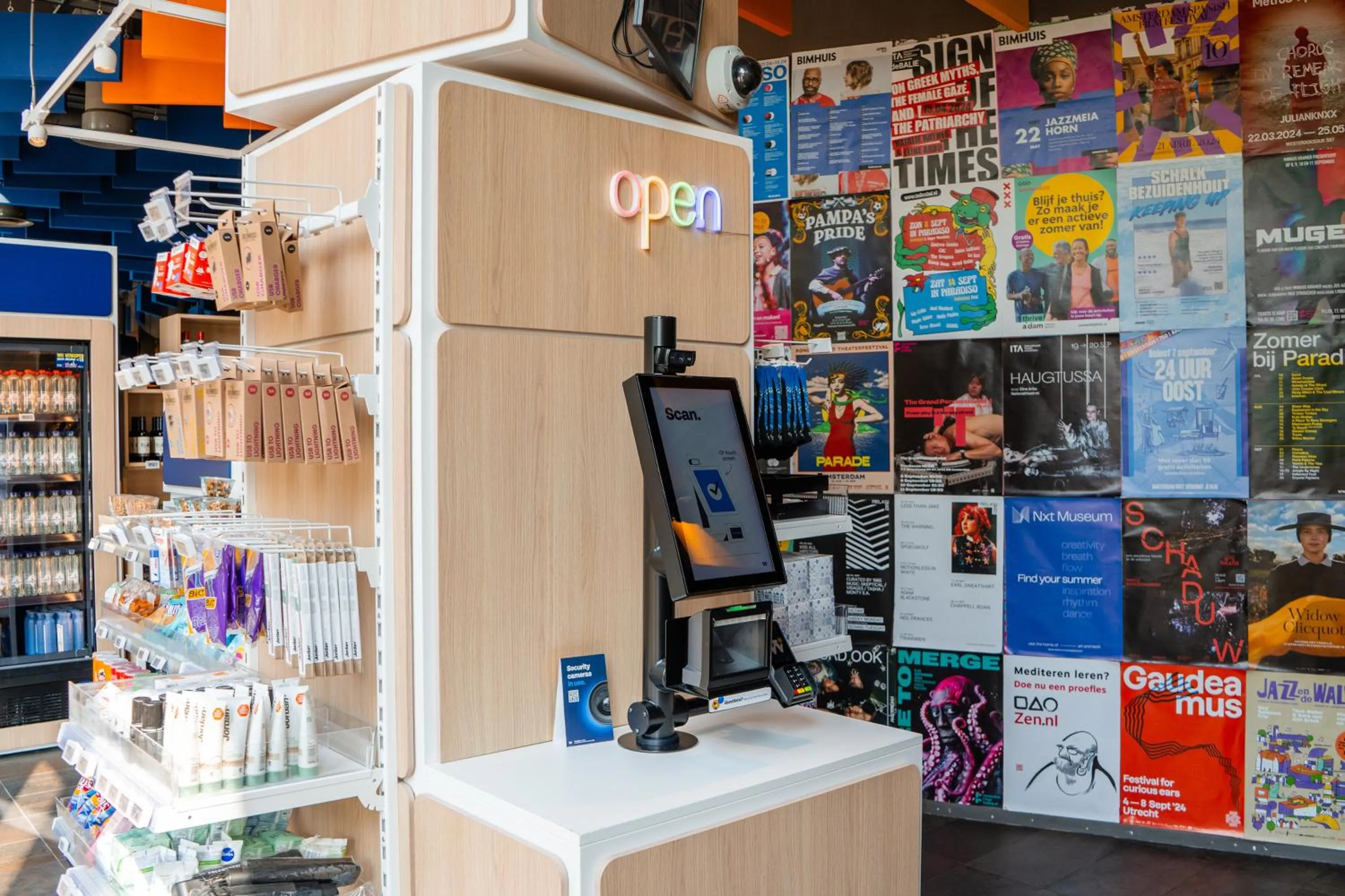 Supermarket/grocery shop in MEININGER Hotel Amsterdam City West