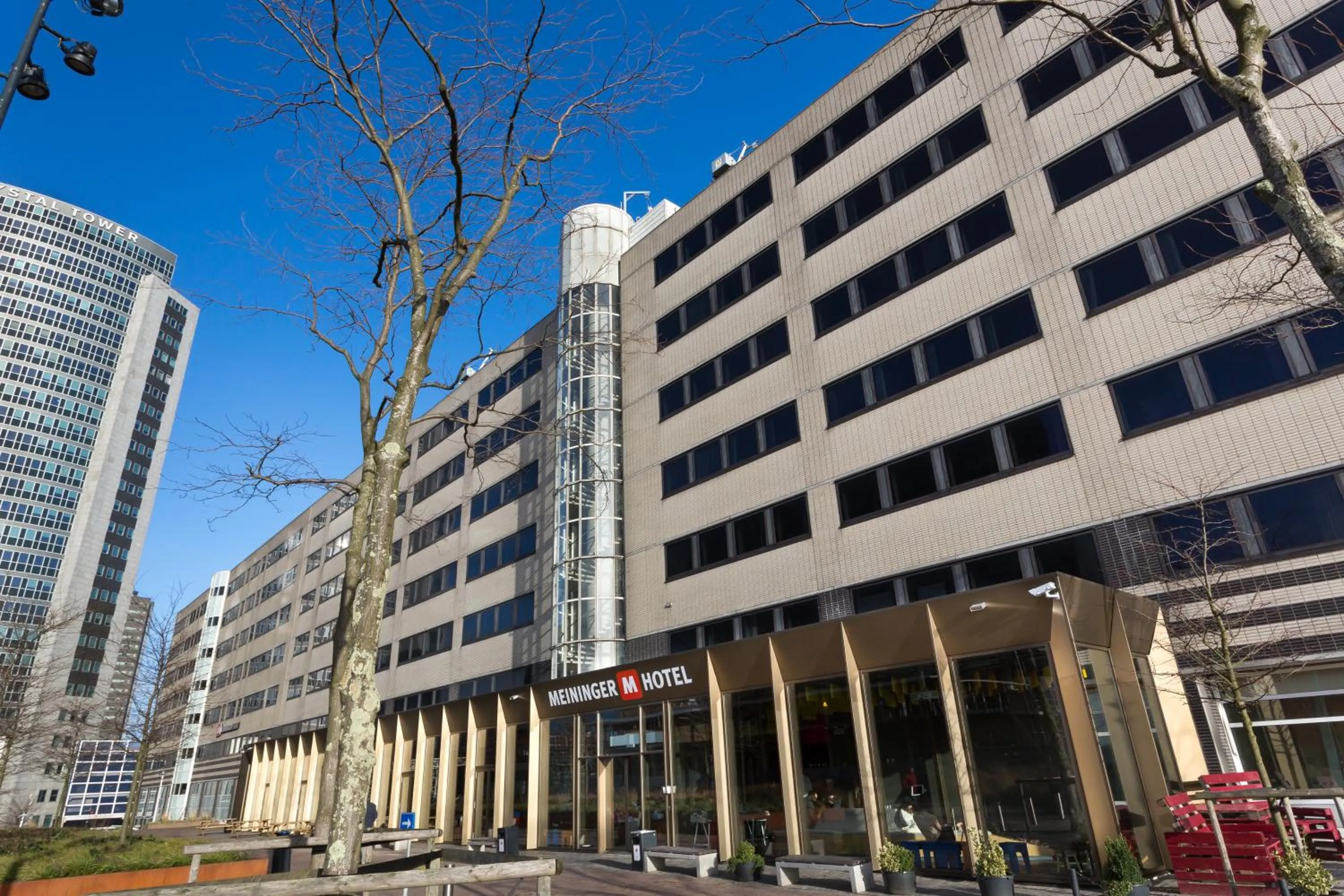 Facade/entrance in MEININGER Hotel Amsterdam City West