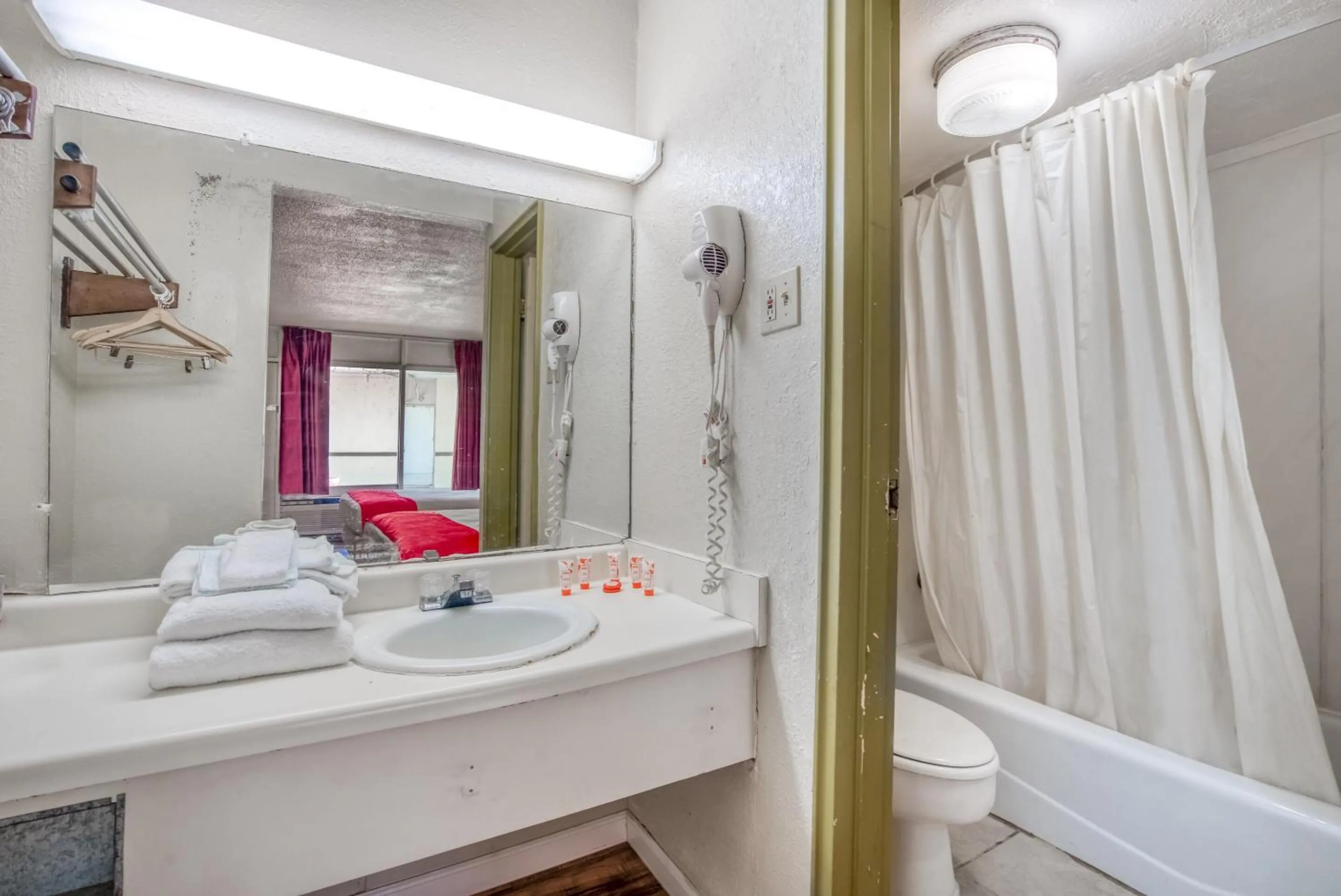 Bathroom in OYO Hotel Brownwood Hwy 67