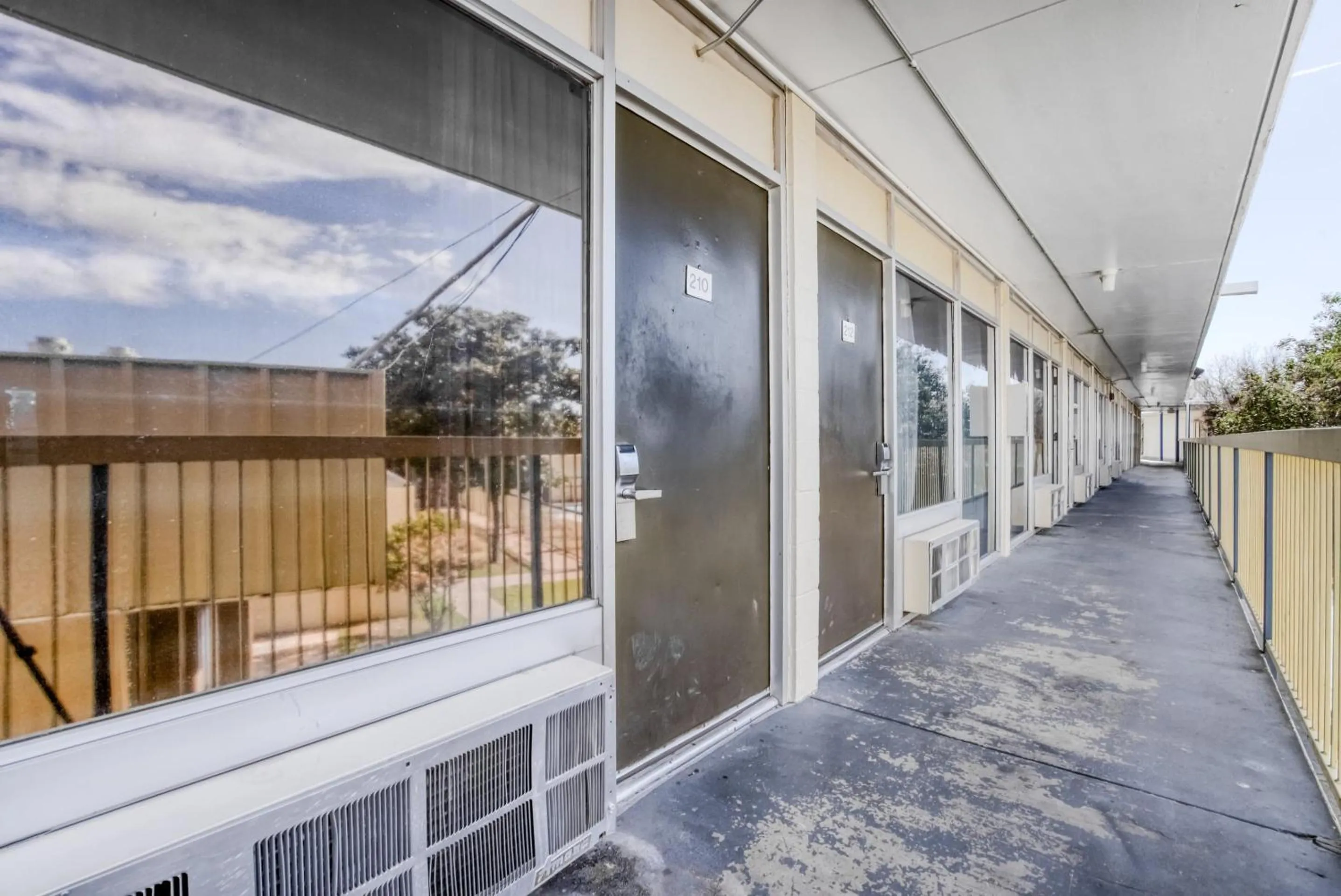 Lobby or reception in OYO Hotel Brownwood Hwy 67