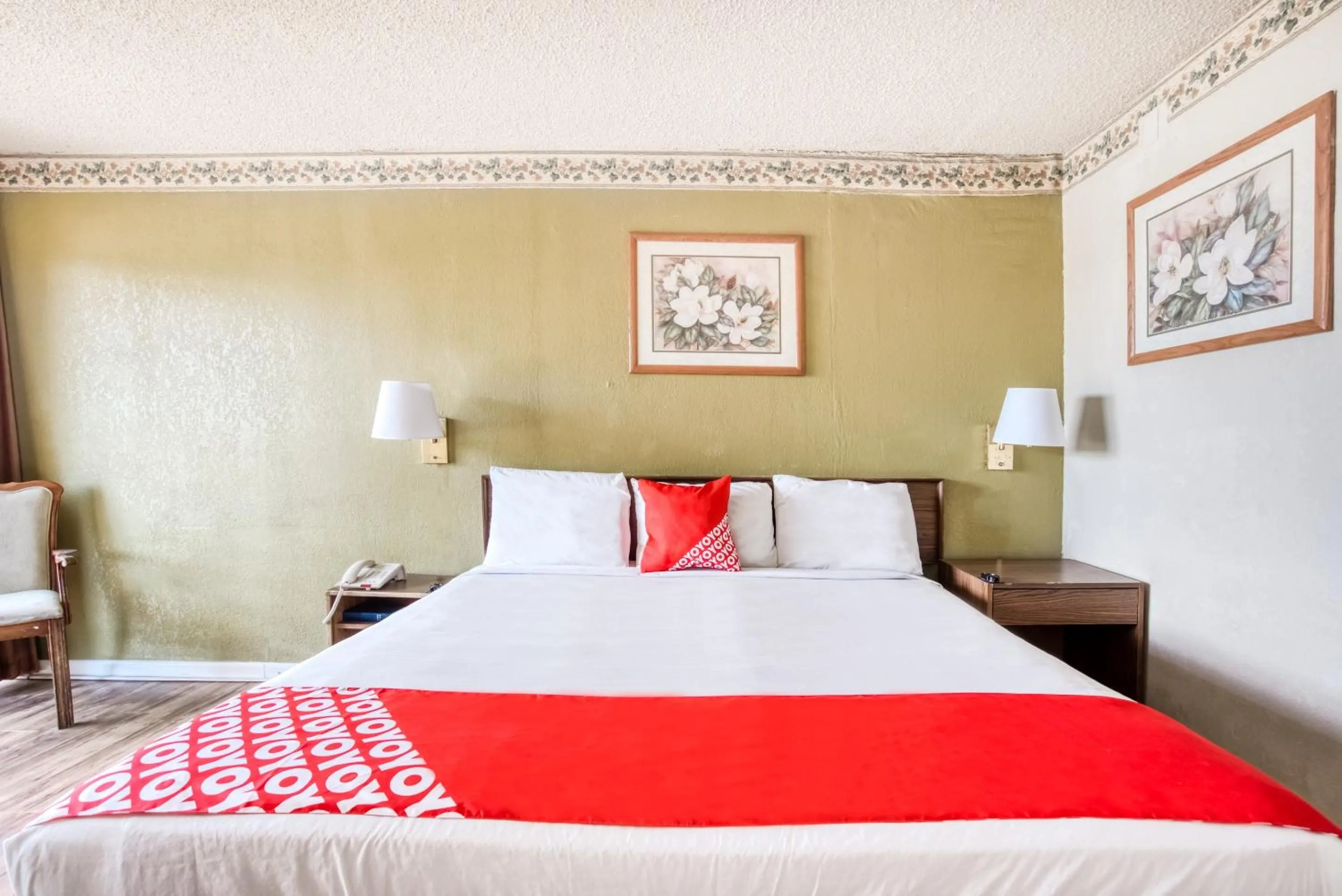 Bedroom in OYO Hotel Brownwood Hwy 67