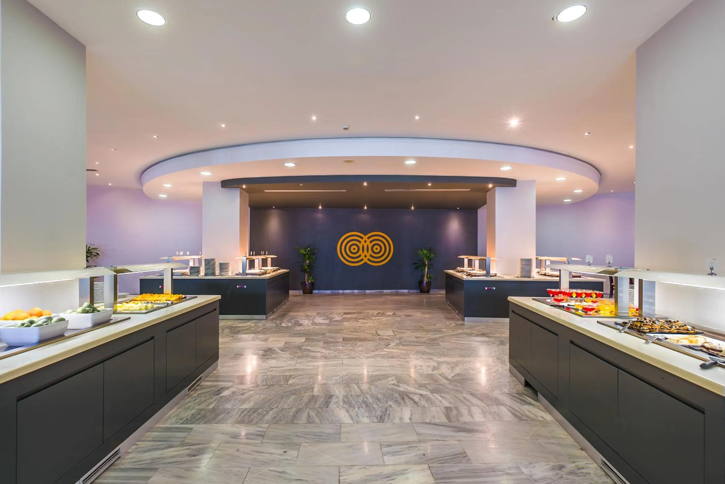 Restaurant/places to eat in Kipriotis Aqualand Hotel