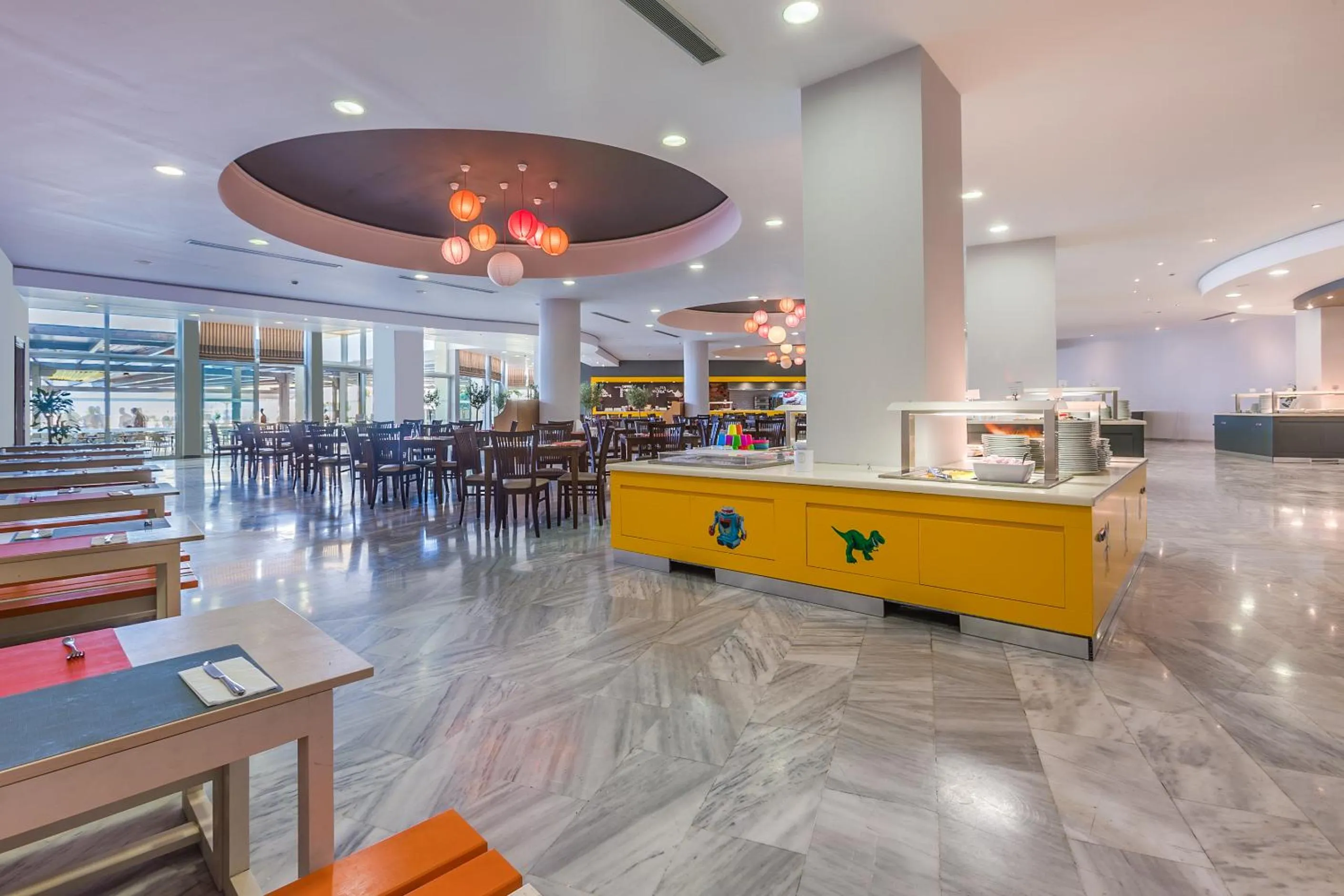 Restaurant/places to eat in Kipriotis Aqualand Hotel