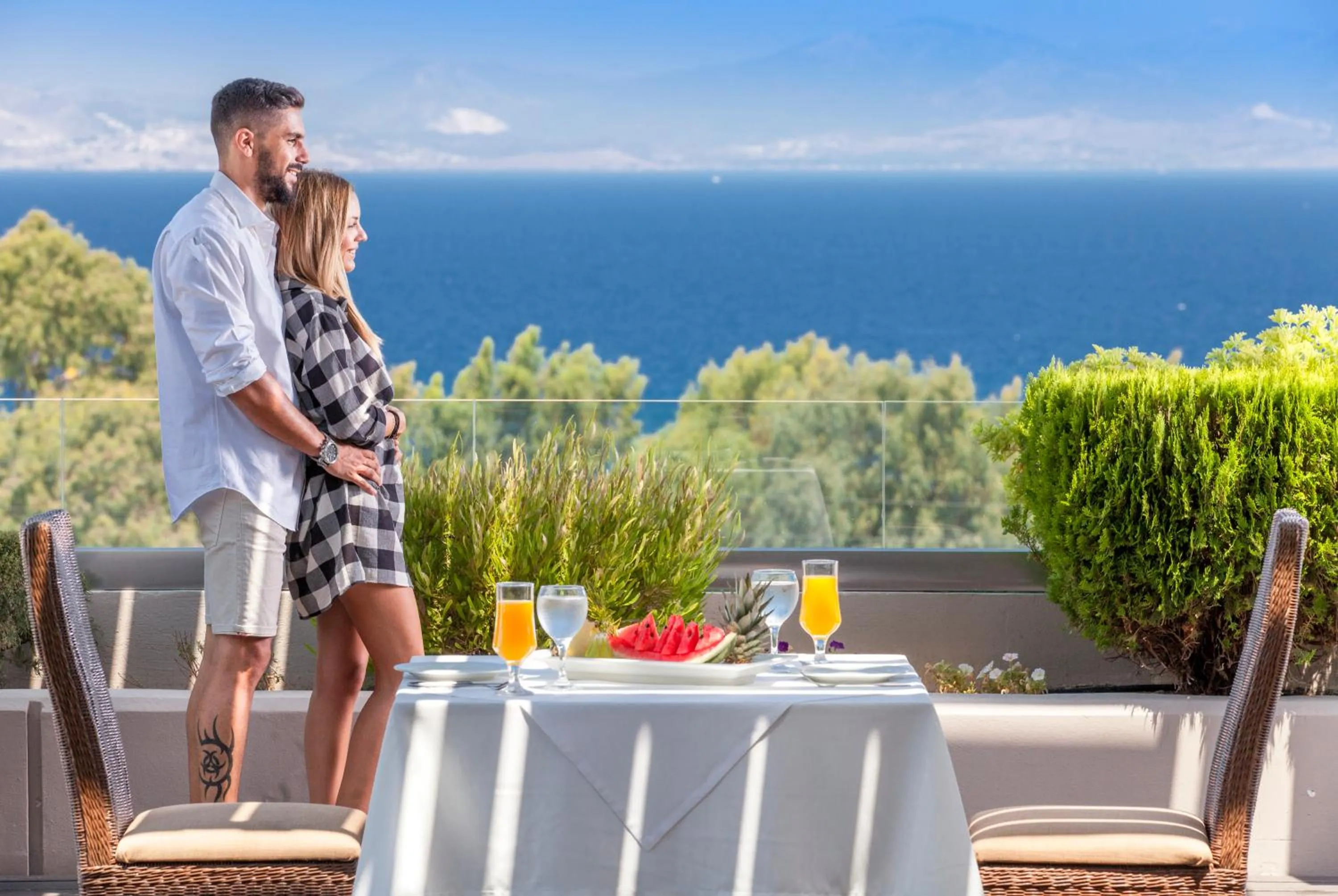 Restaurant/places to eat in Kipriotis Panorama Hotel & Suites