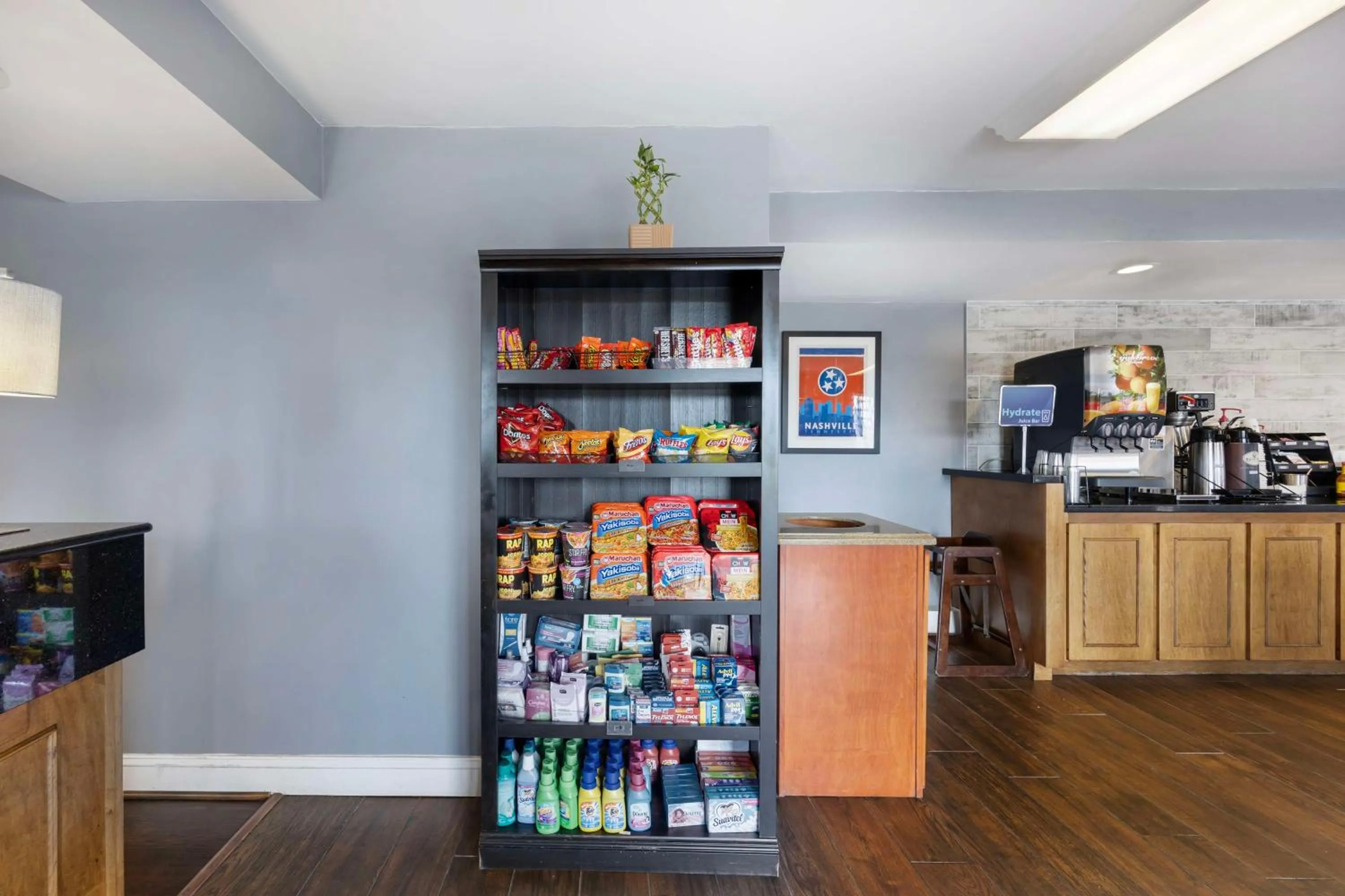 Property building in Best Western Dickson