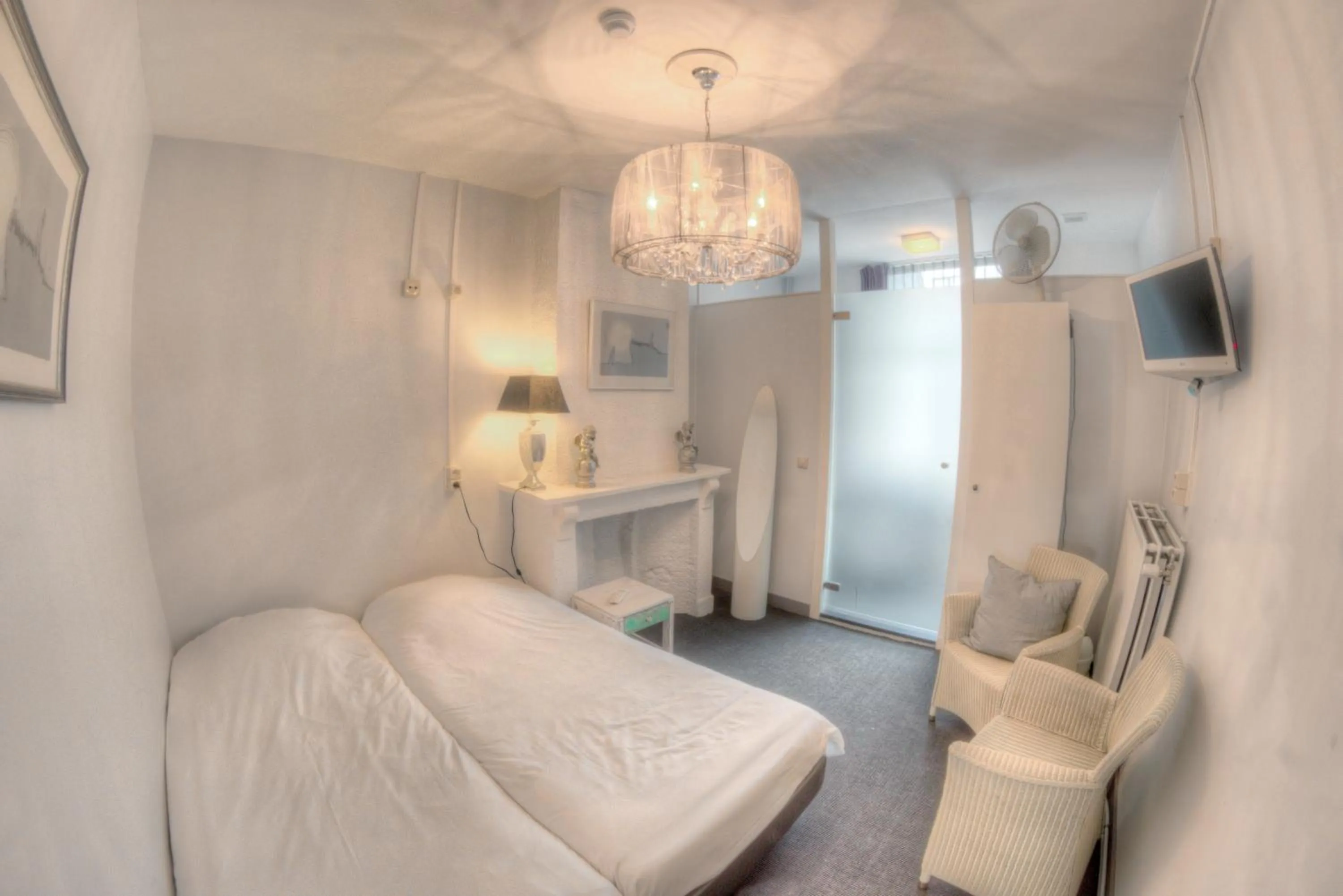 Bedroom, Bed in Hotel Urban Dreams