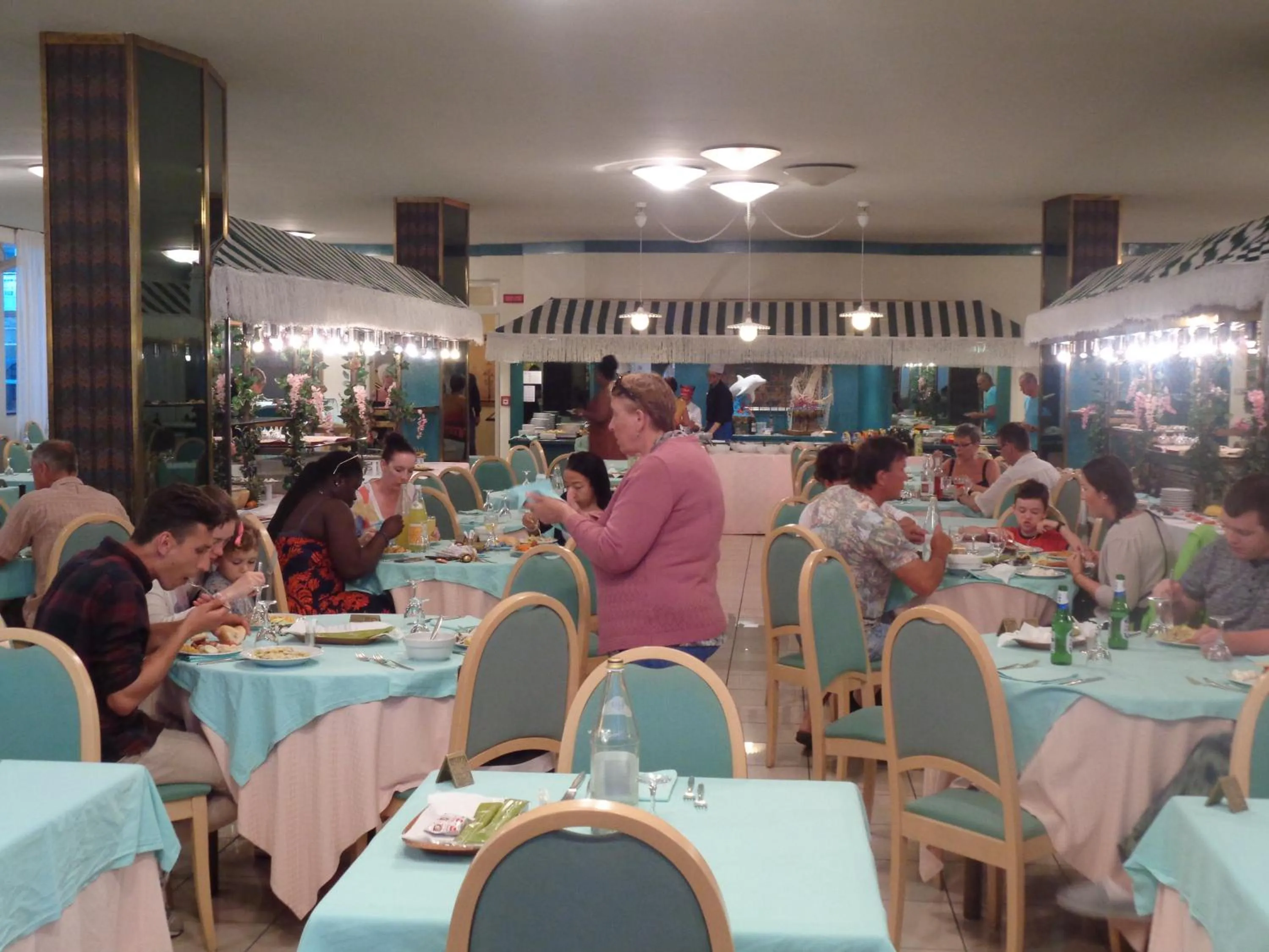 Restaurant/places to eat in Hotel Ambasciatori Palace