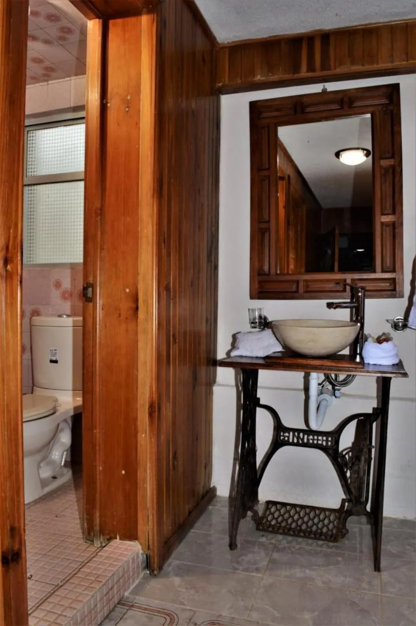 Hotel "La Cabaña de Don Adolfo"