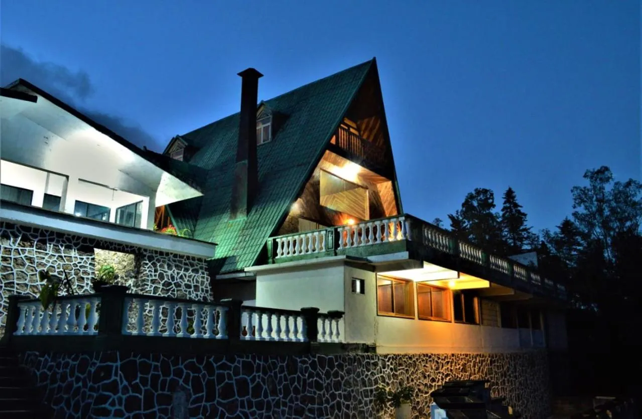 Hotel "La Cabaña de Don Adolfo"