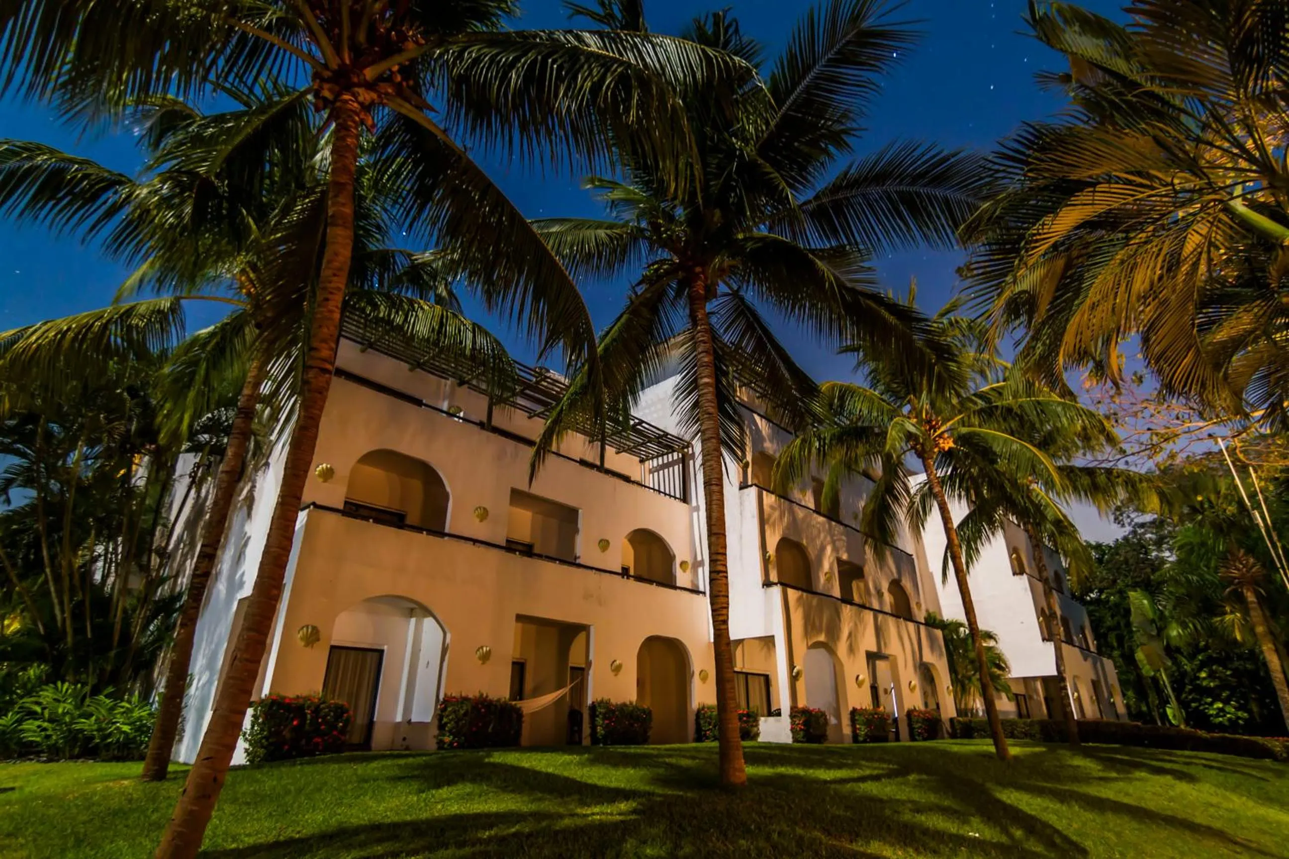 Property building in Hotel Soleil Pacifico