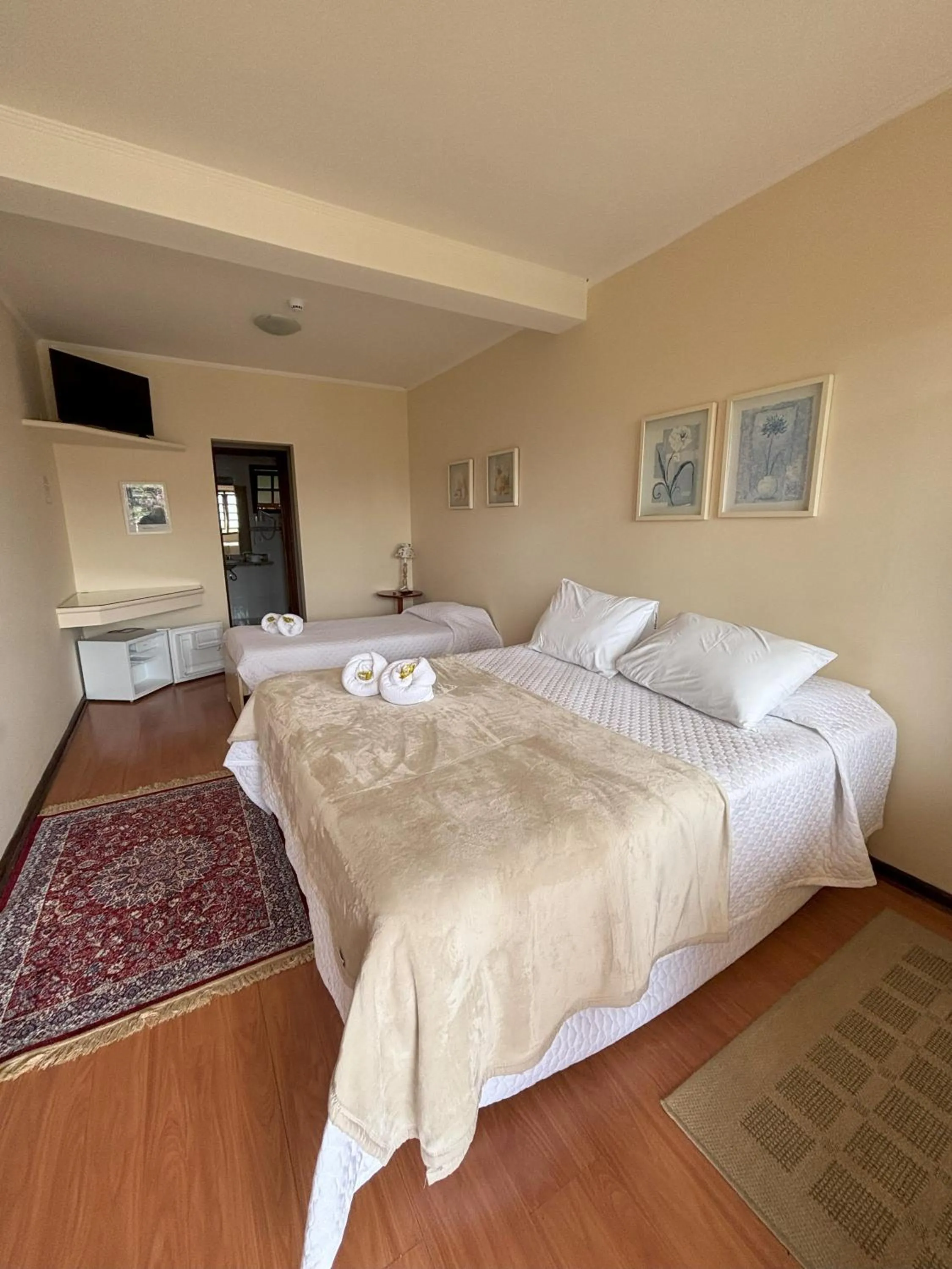 Bedroom, Bed in Pousada Portal das Cerejeiras - Be Happy Group