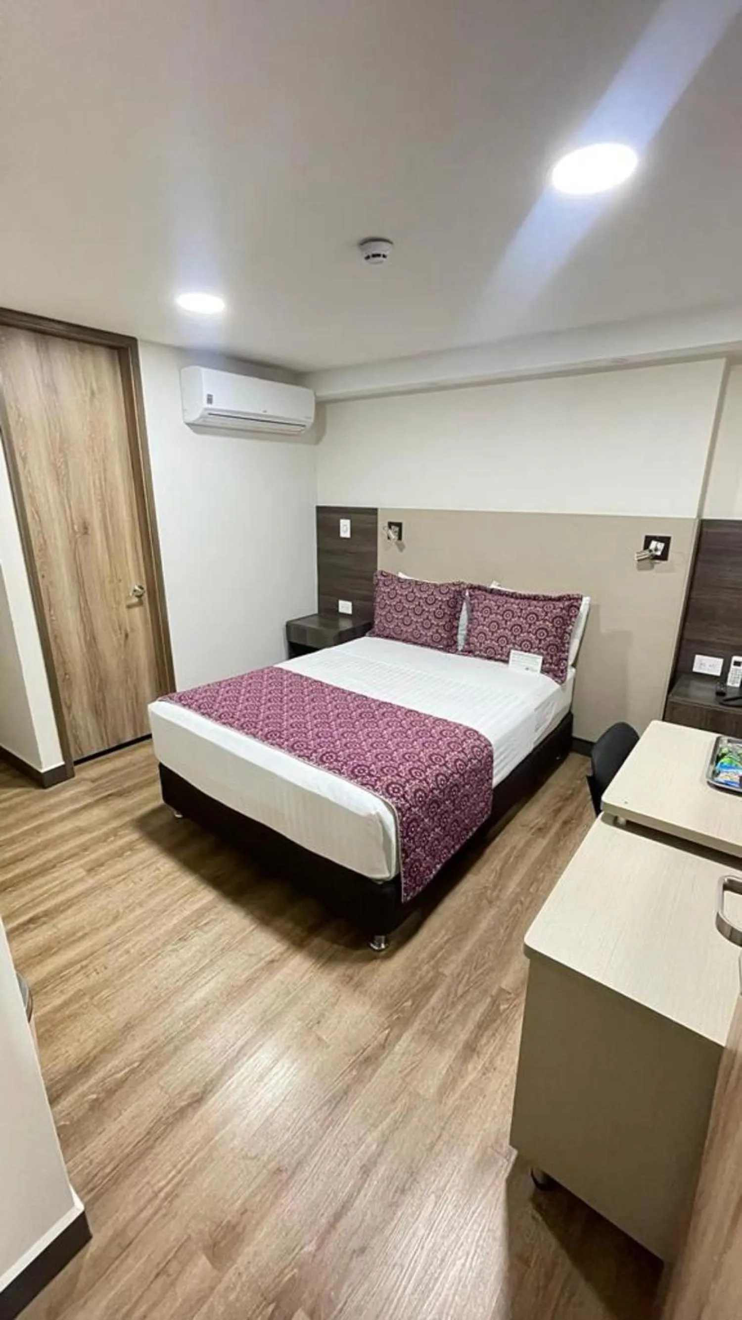 Photo of the whole room, Bed in Cabecera Country Hotel